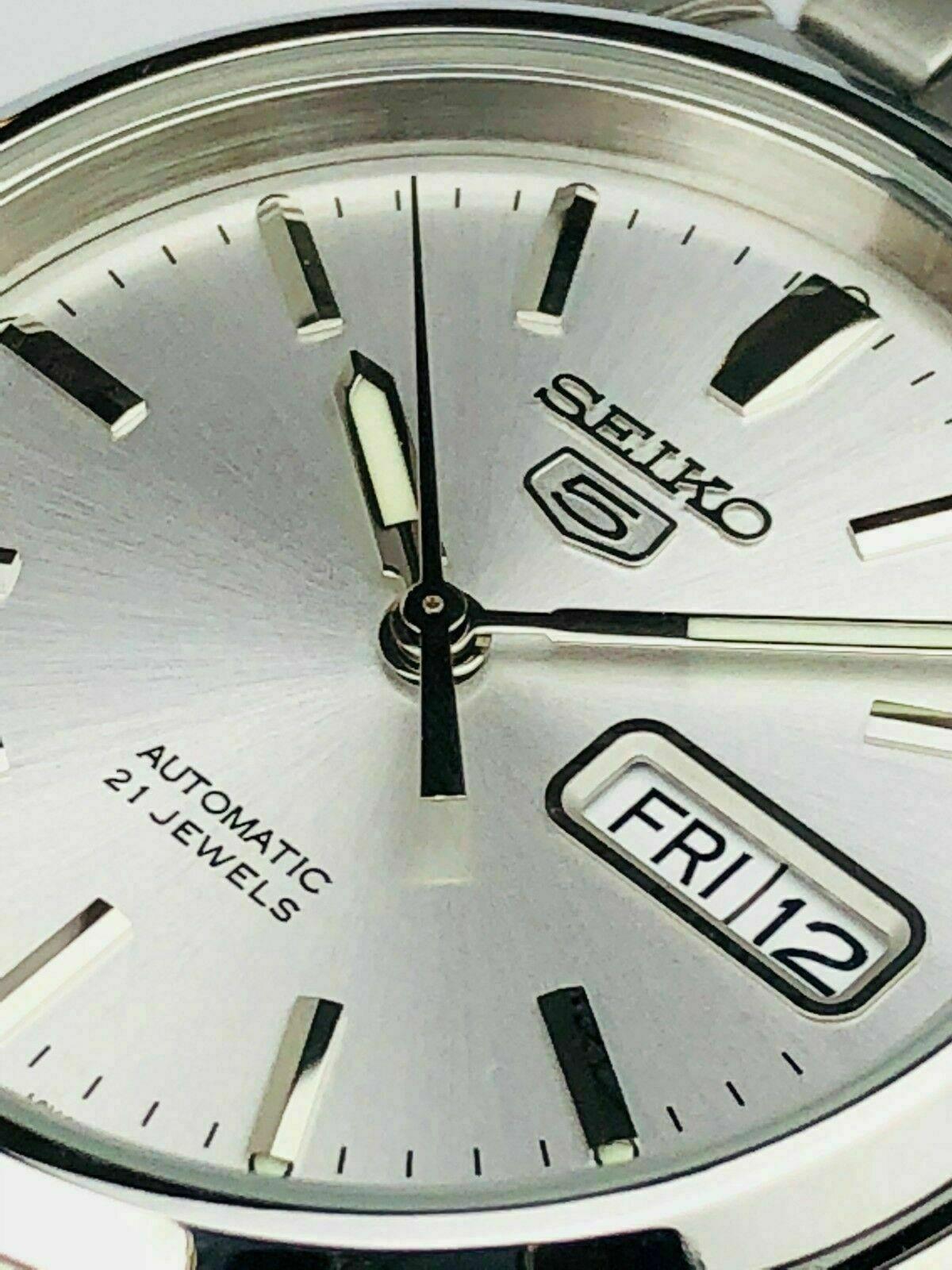 Seiko 5 Automatic Silver Dial Stainless Steel Bracelet Men's Watch SNKK65K1