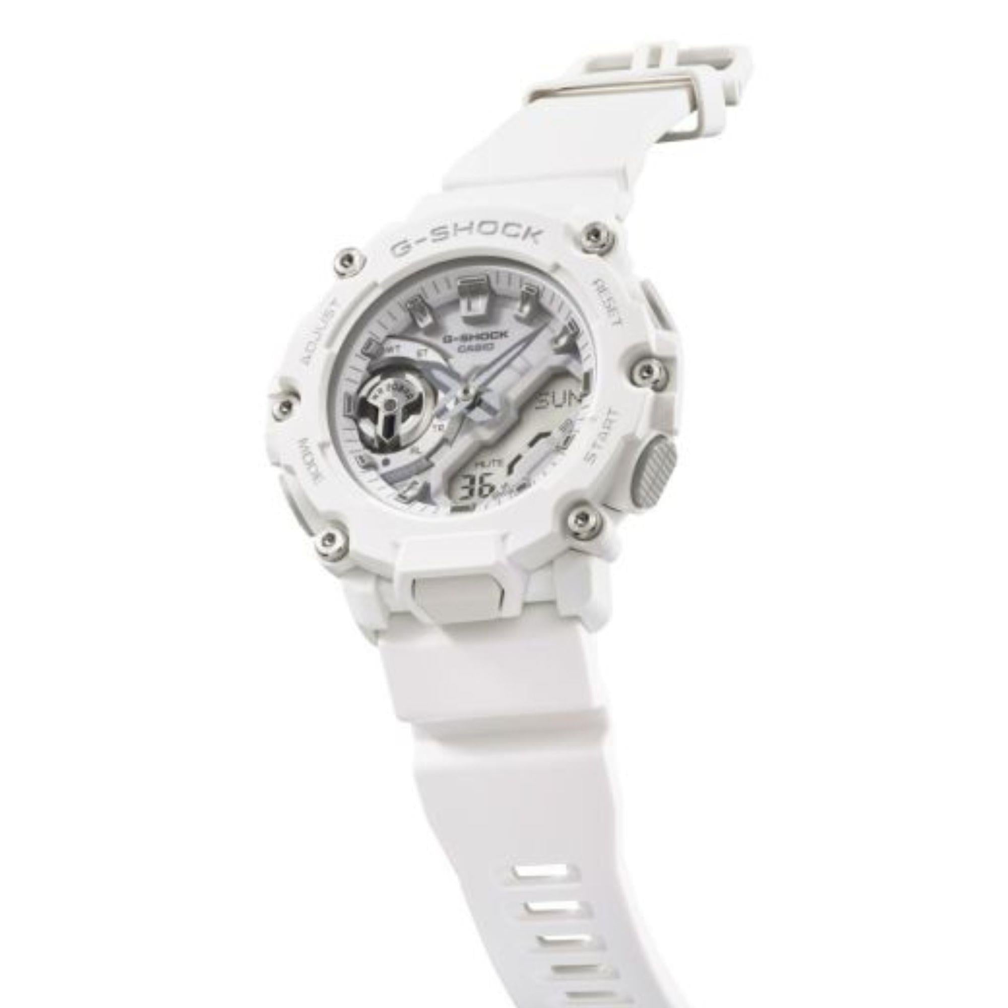 Casio G-Shock S2200 Monochrome Colour Series White Dial White Rubber Men's Watch GMA-S2200M-7AER