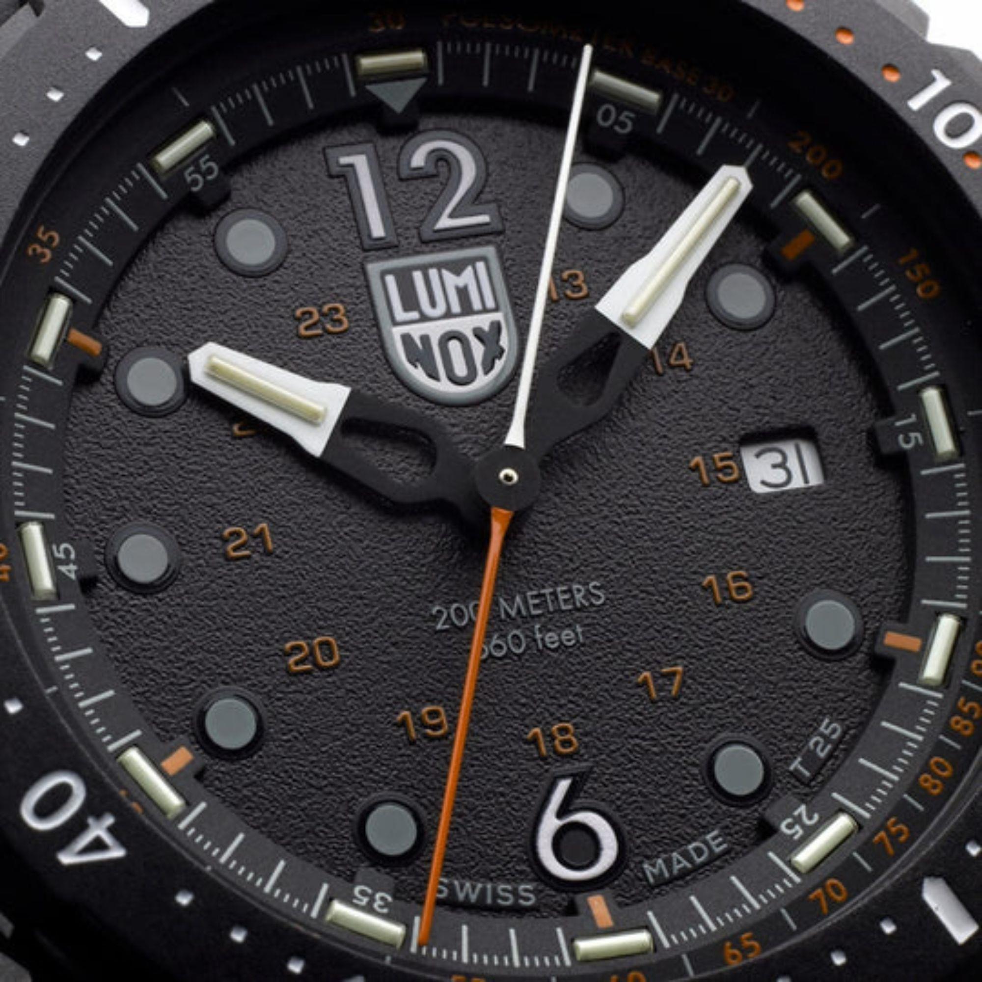 Luminox ICE SAR Arctic 1050 SERIES Black Dial with Black Rubber Strap