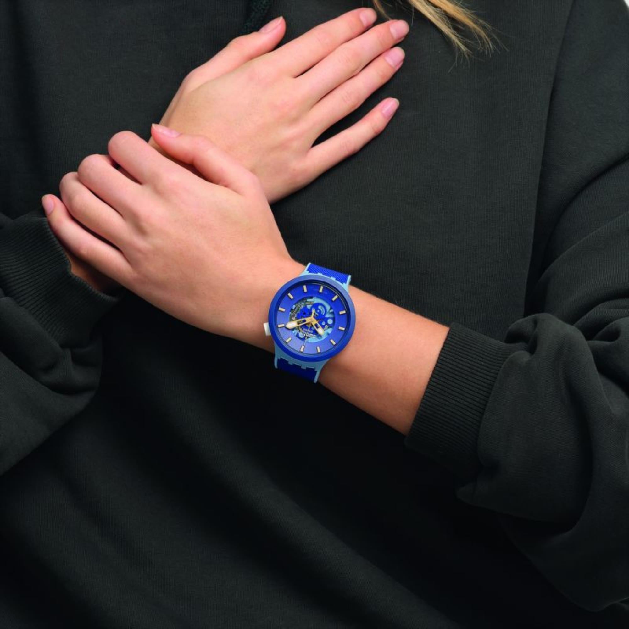 Swatch BOUNCING BLUE Big Bold Watch SB05N105