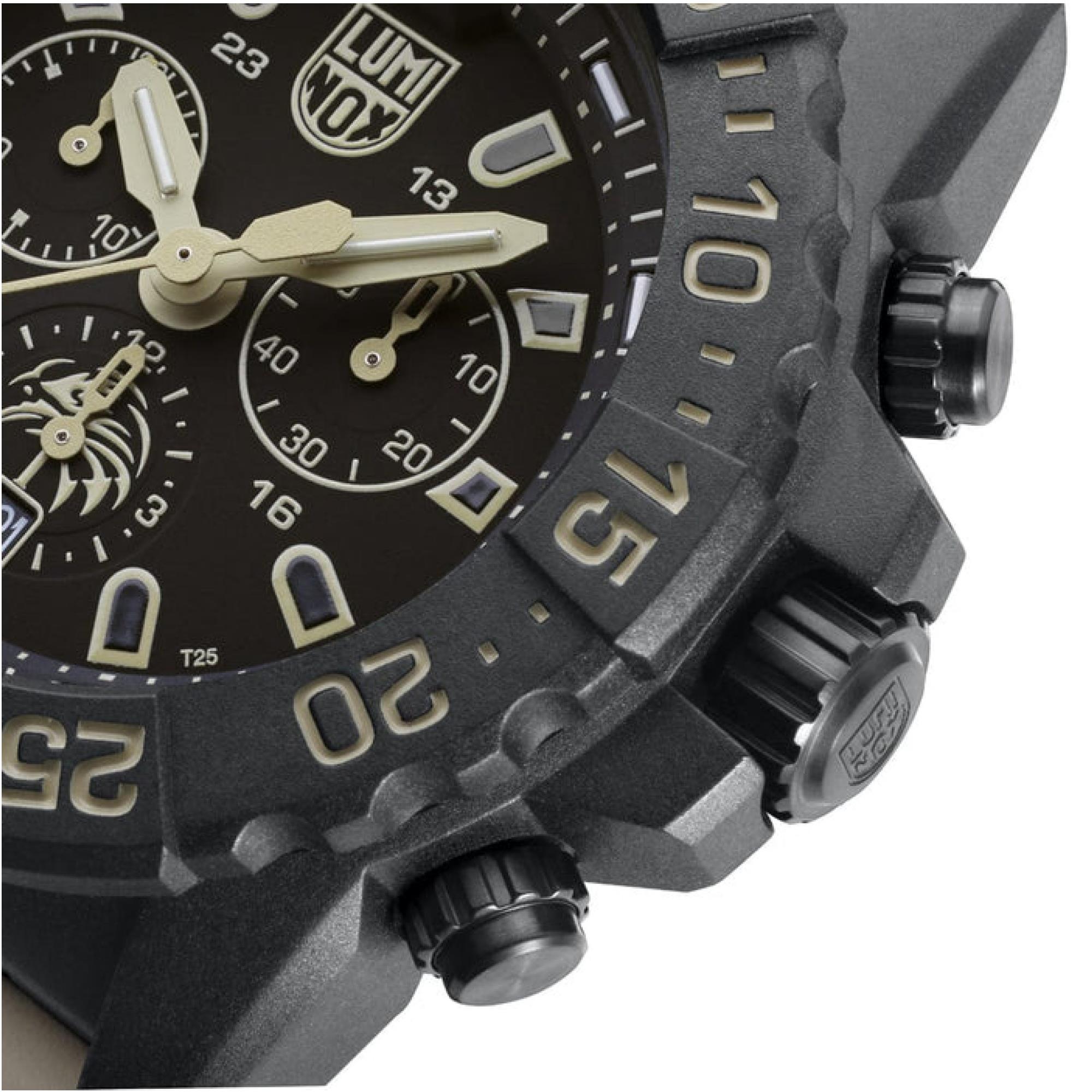 LUMINOX NAVY SEAL CHRONOGRAPH 3580 SERIES BLACK DIAL MENS WATCH XS.3590.NSF.SET