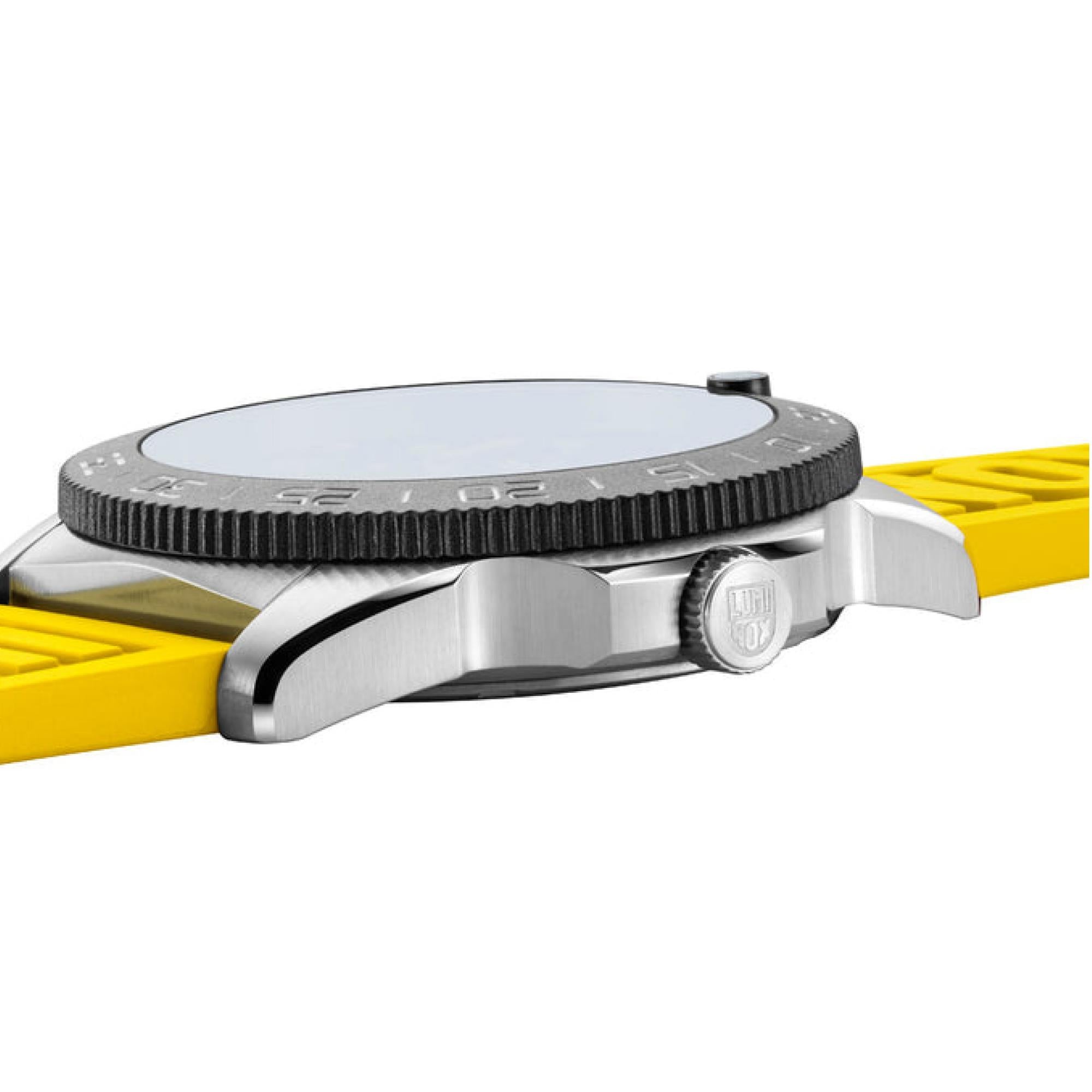 Luminox Sea Pacific Diver Yellow Dial Men's Watch XS.3125