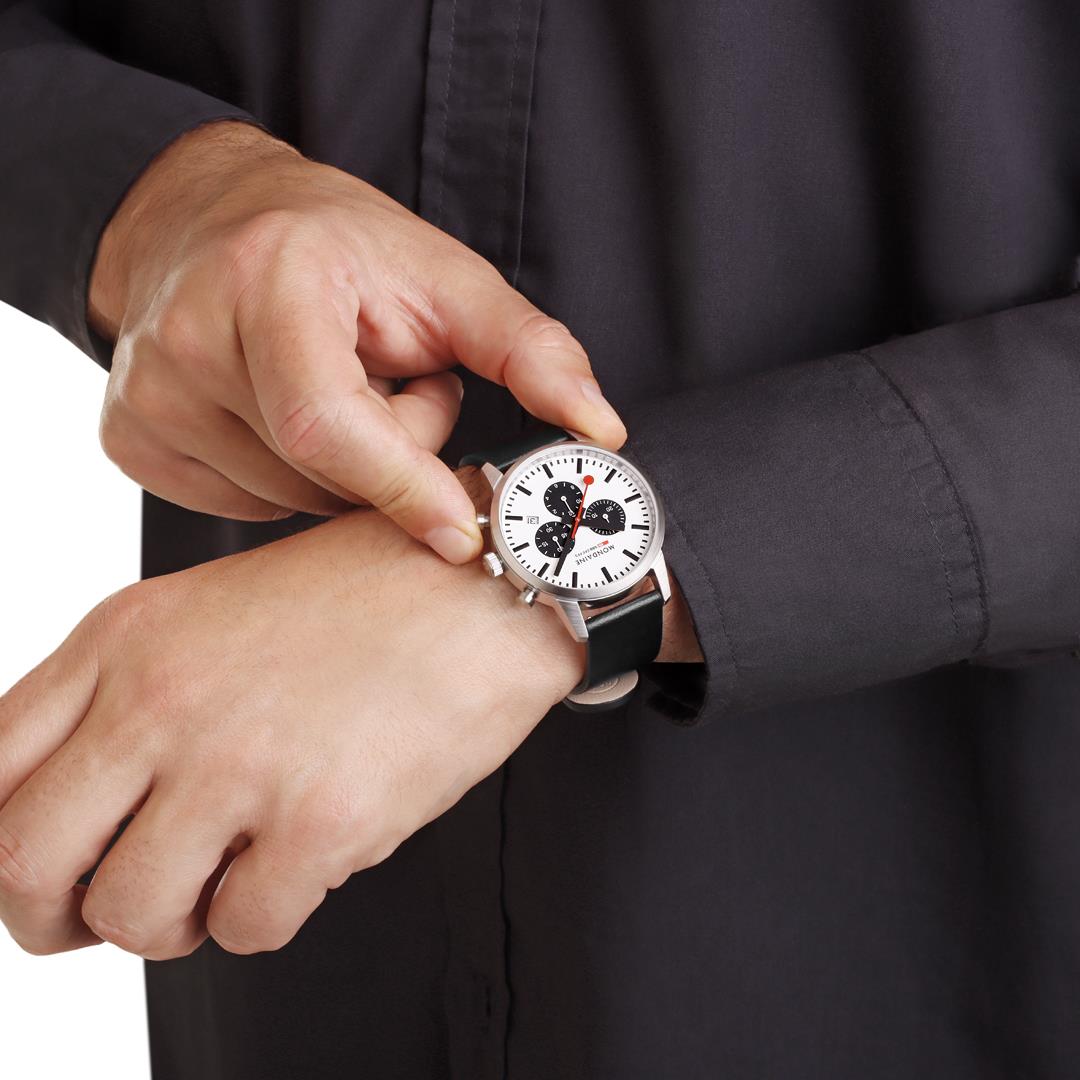 Mondaine Neo SBB Chrono White Dial Grape Leather Strap Men's Watch MSD.41410.LBV
