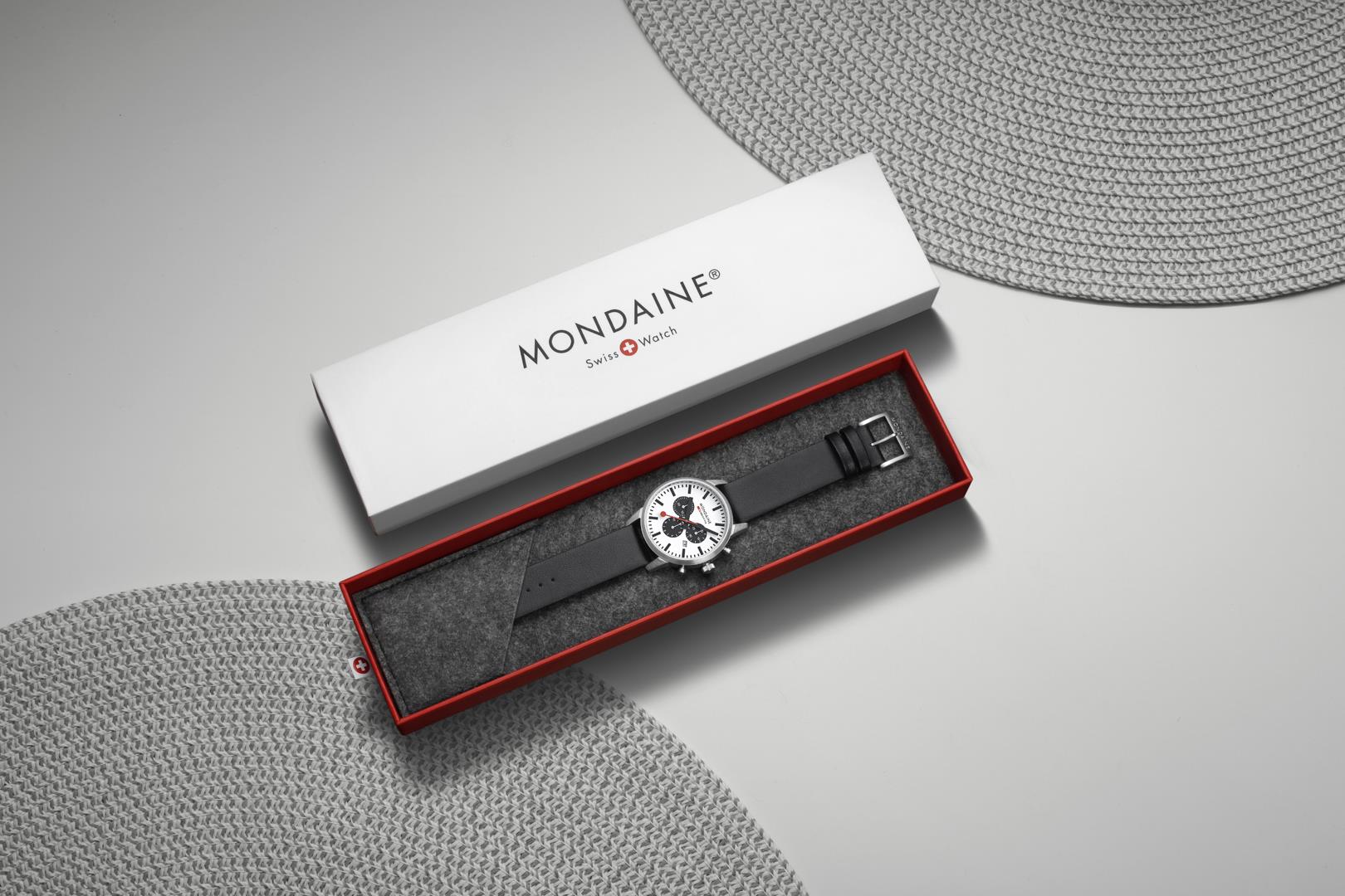 Mondaine Neo SBB Chrono White Dial Grape Leather Strap Men's Watch MSD.41410.LBV