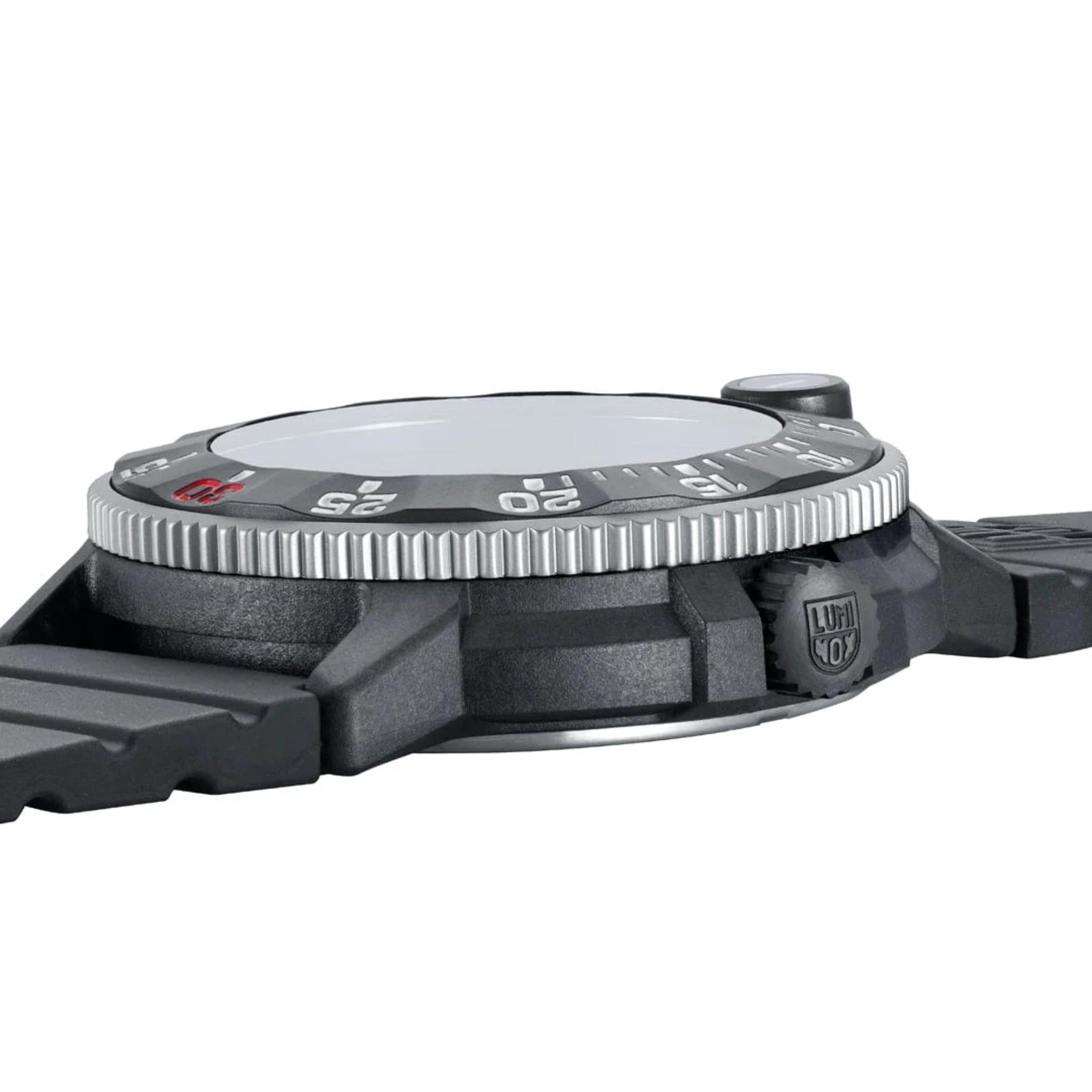 Luminox Navy SEAL Original Black Dial Rubber Strap Men's Watch XS.3001.H.SET