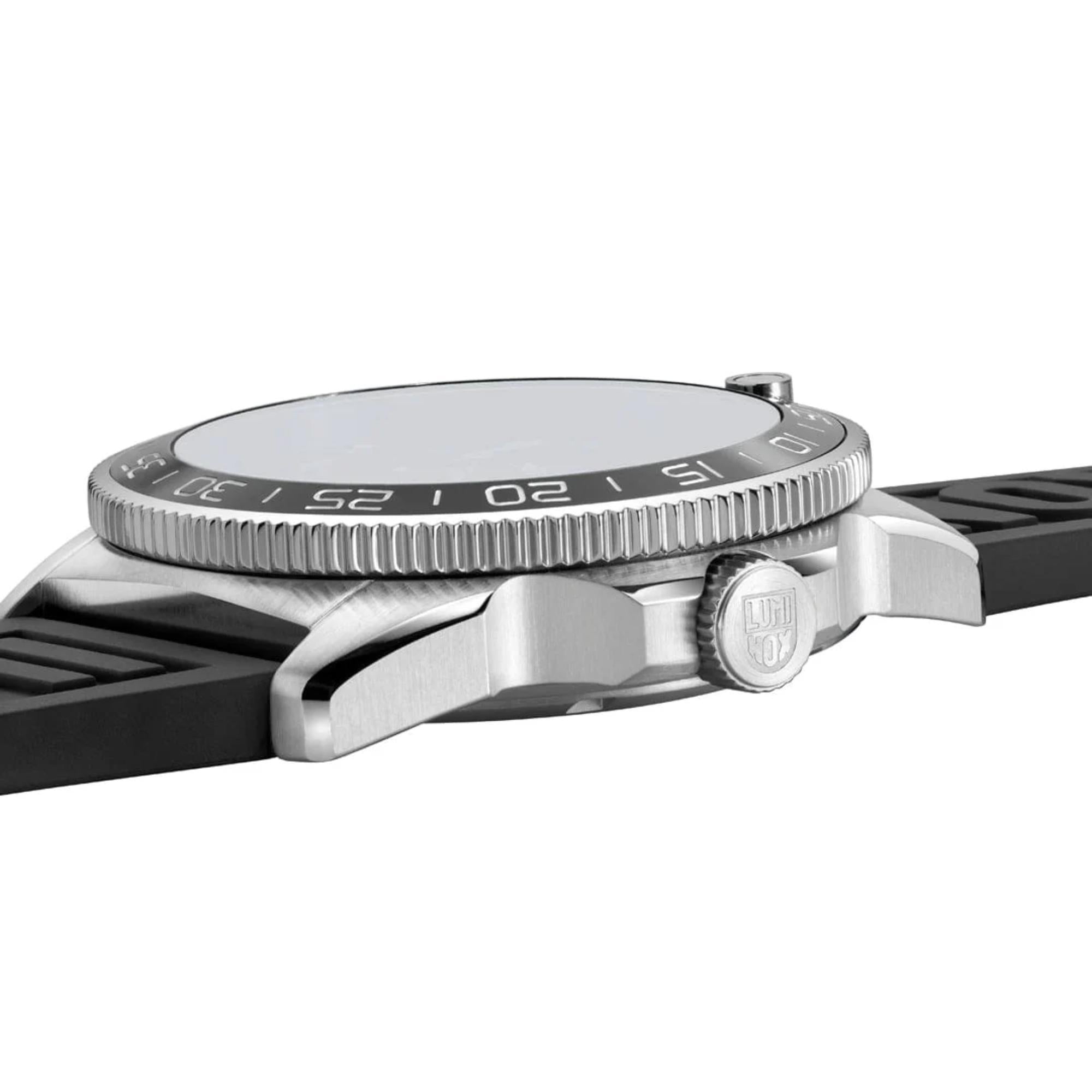Luminox Pacific Diver Automatic Black Dial Stainless Steel Men’s Watch XS.3101