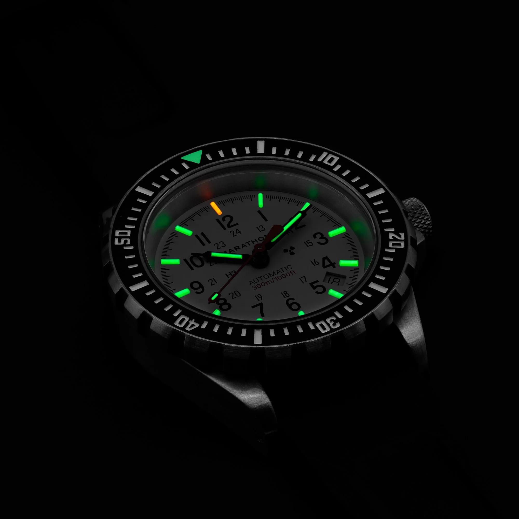 Marathon Arctic Edition Large Diver's Automatic White Dial Men’s Watch (GSAR) WW194006SS-0530