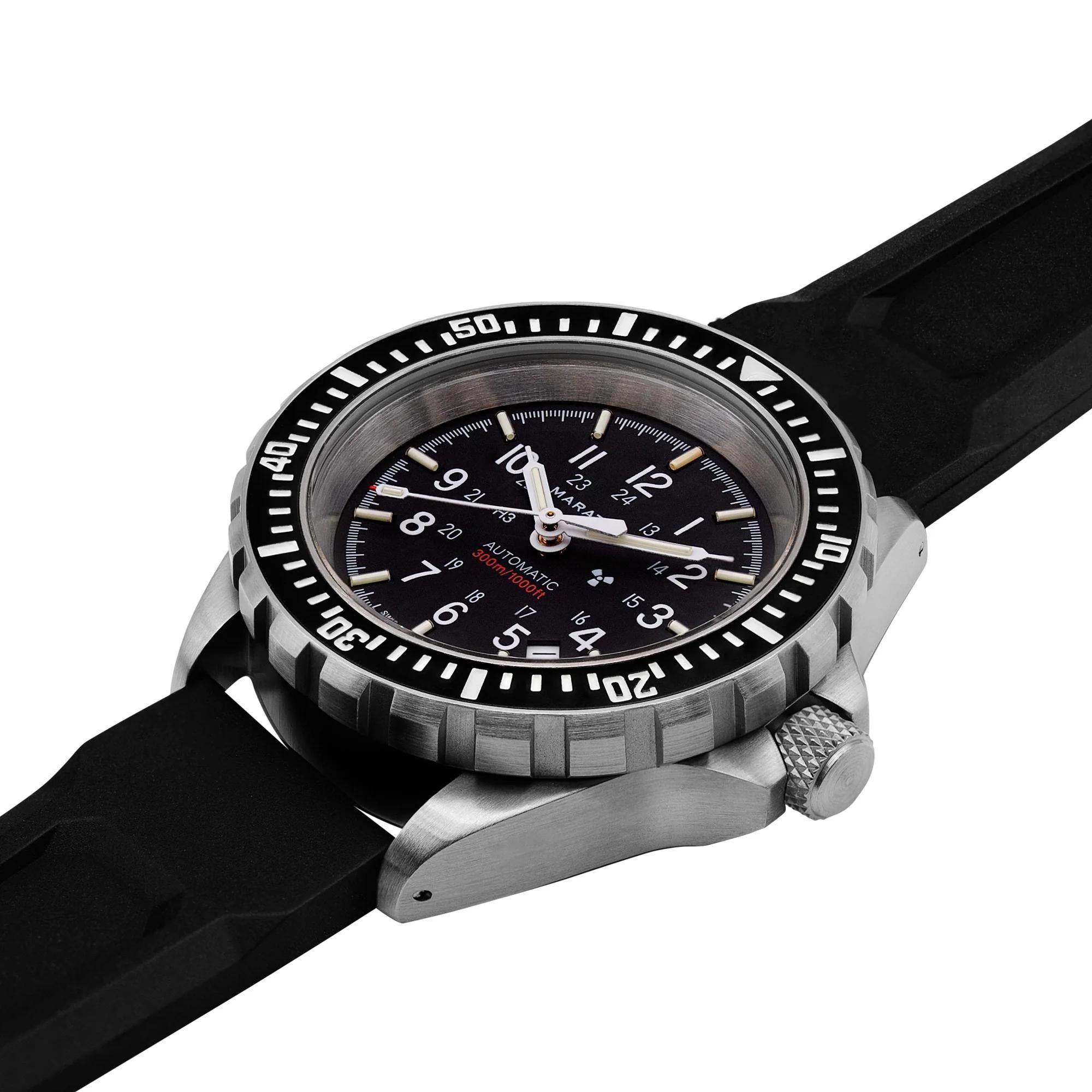 Marathon Large Diver's Automatic Stainless Steel Black Dial Men’s Watch (GSAR) WW194006SS-0130