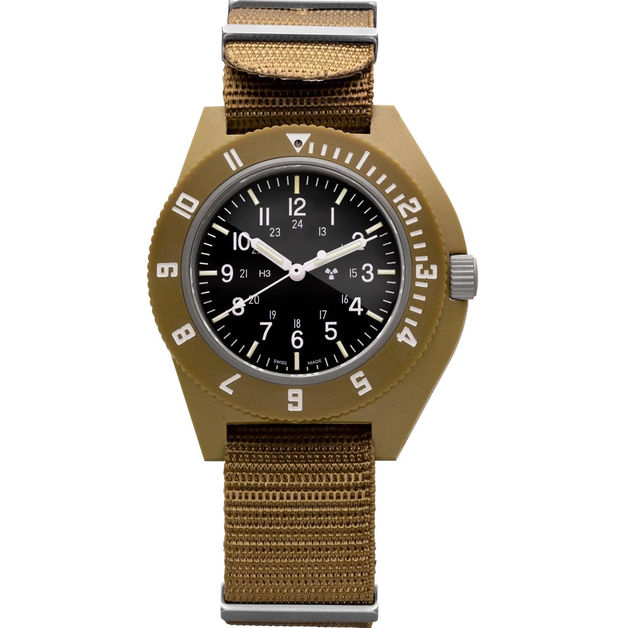 Marathon Pilot's Navigator Desert Tan Quartz Black Dial Men’s Watch WW194001DT-0010