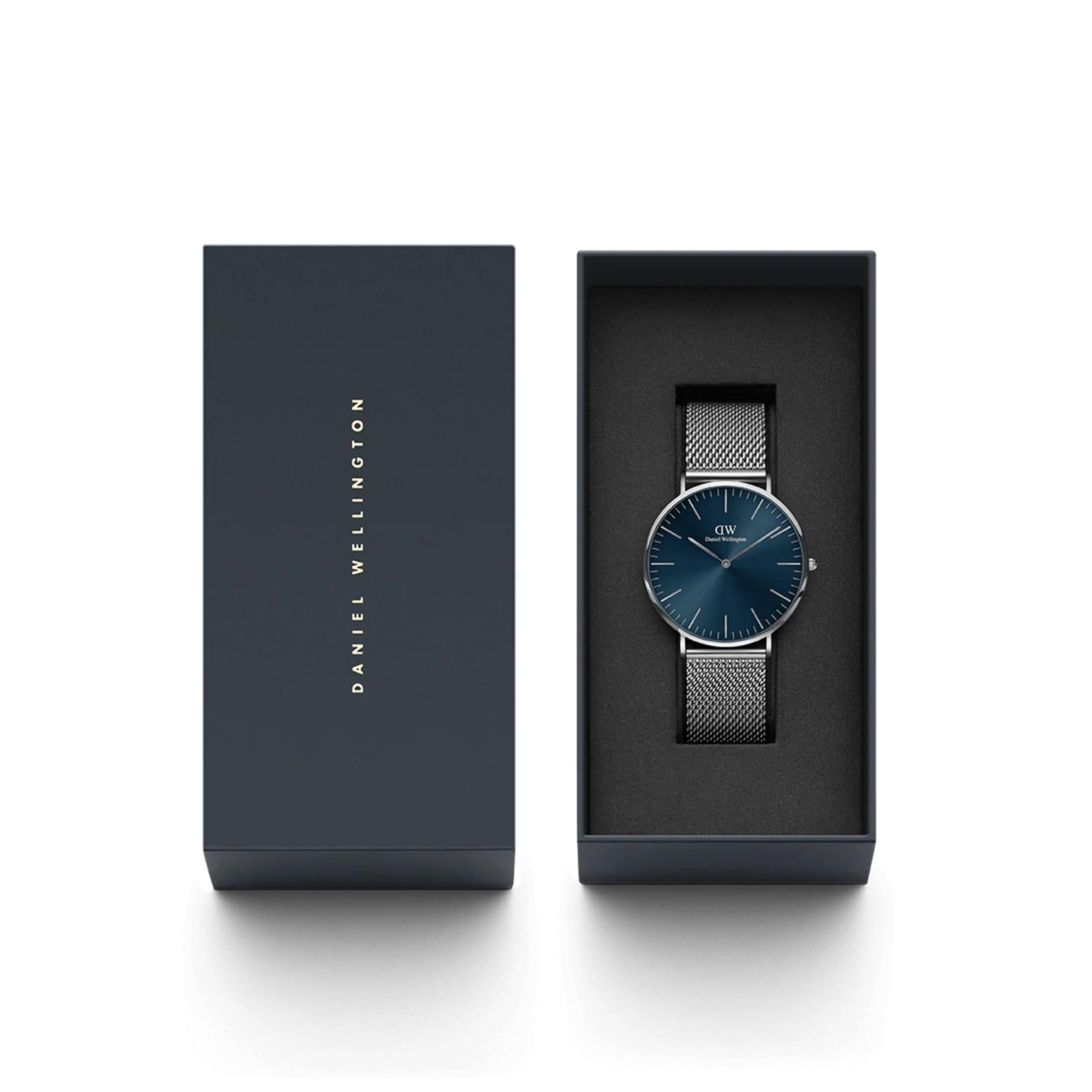 Daniel Wellington Classic Blue Dial Stainless Steel Strap Men’s Watch DW00100628