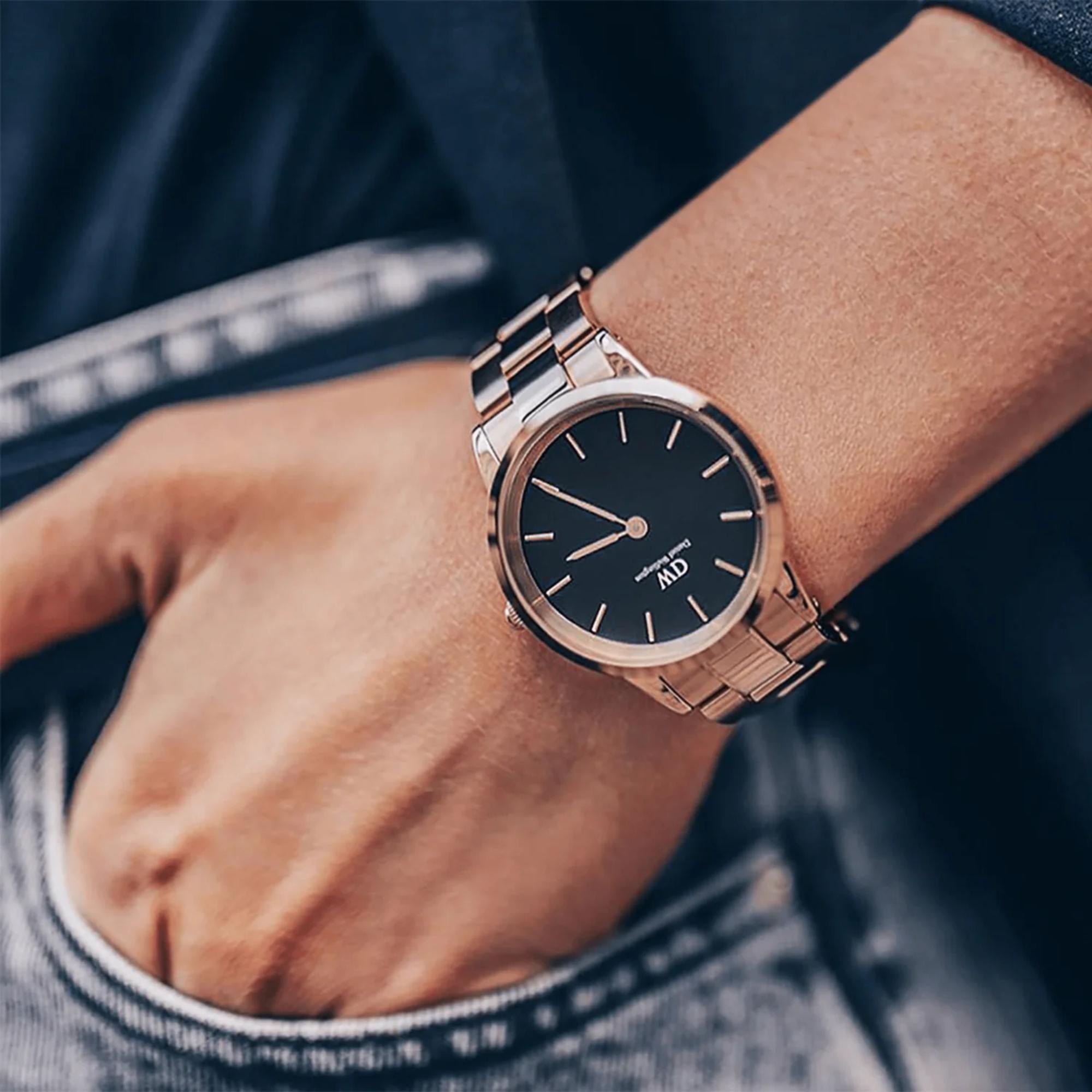 Daniel Wellington Iconic Link Rose Gold Black Dial Men’s Watch DW00100212
