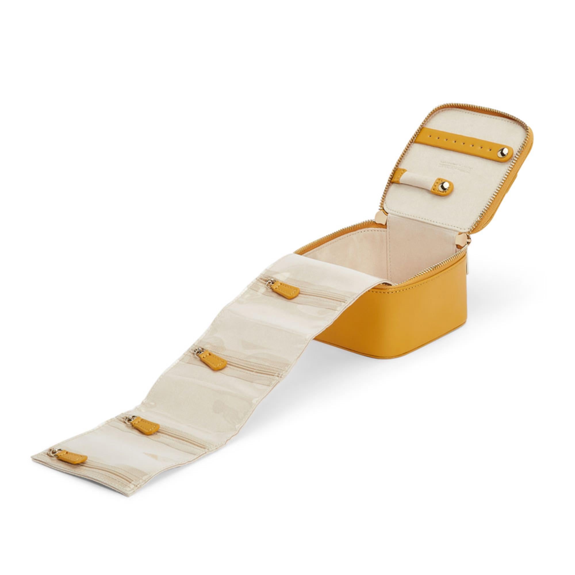 Wolf Maria Mustard Jewellery Cube 766593