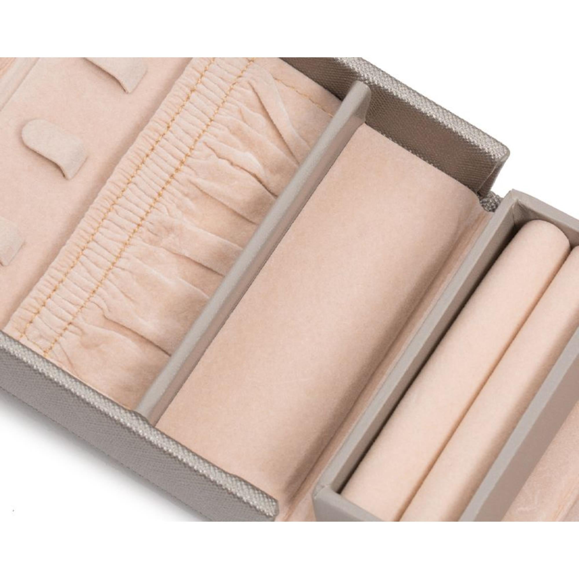 WOLF Heritage Fold-Out Jewelry Box Tan Leather 281234