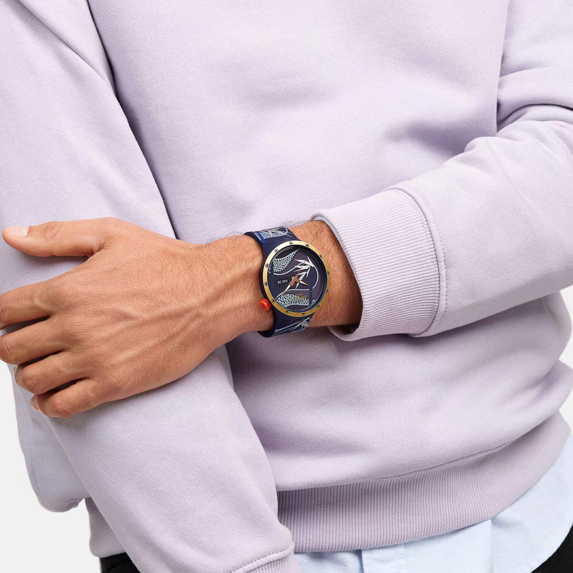 Swatch BIG BOLD Year of the Snake Blue and Golden Lithe Dancer Silicone Strap Blue Dial Men's Watch SB05Z700