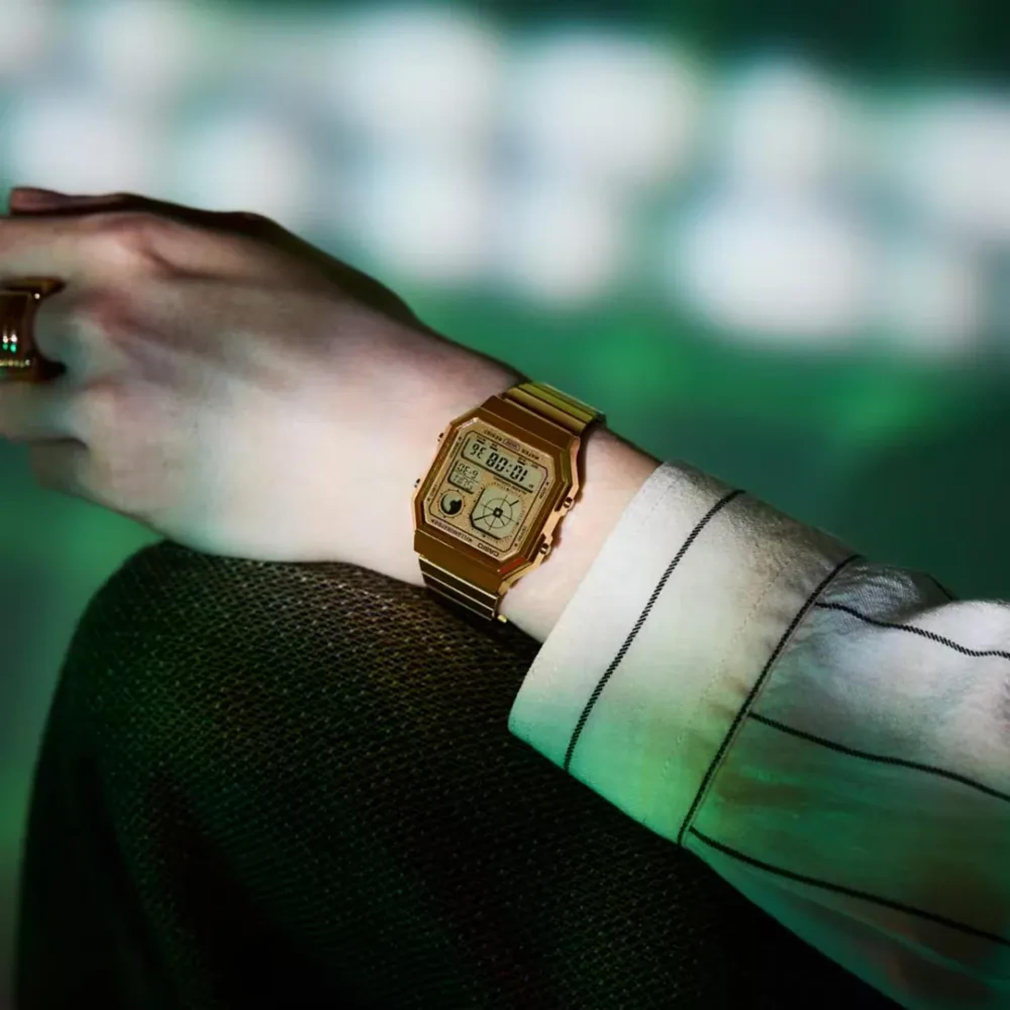 Casio Vintage Digital Gold-Tone Strap Unisex Watch A130WEG-9AEF