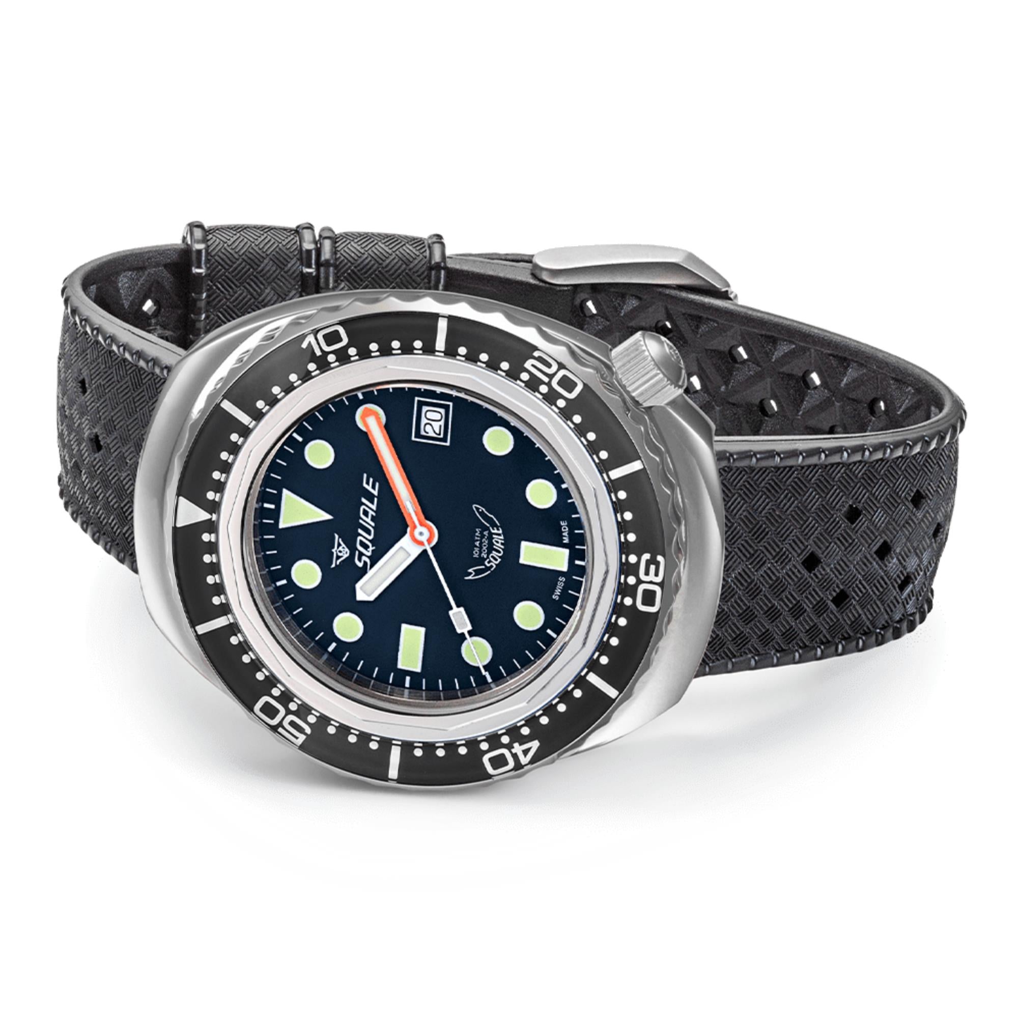Squale 2002 Black Round Dots Black Dial Rubber Strap Men's Watch 2002.SS.BK.BK.HT