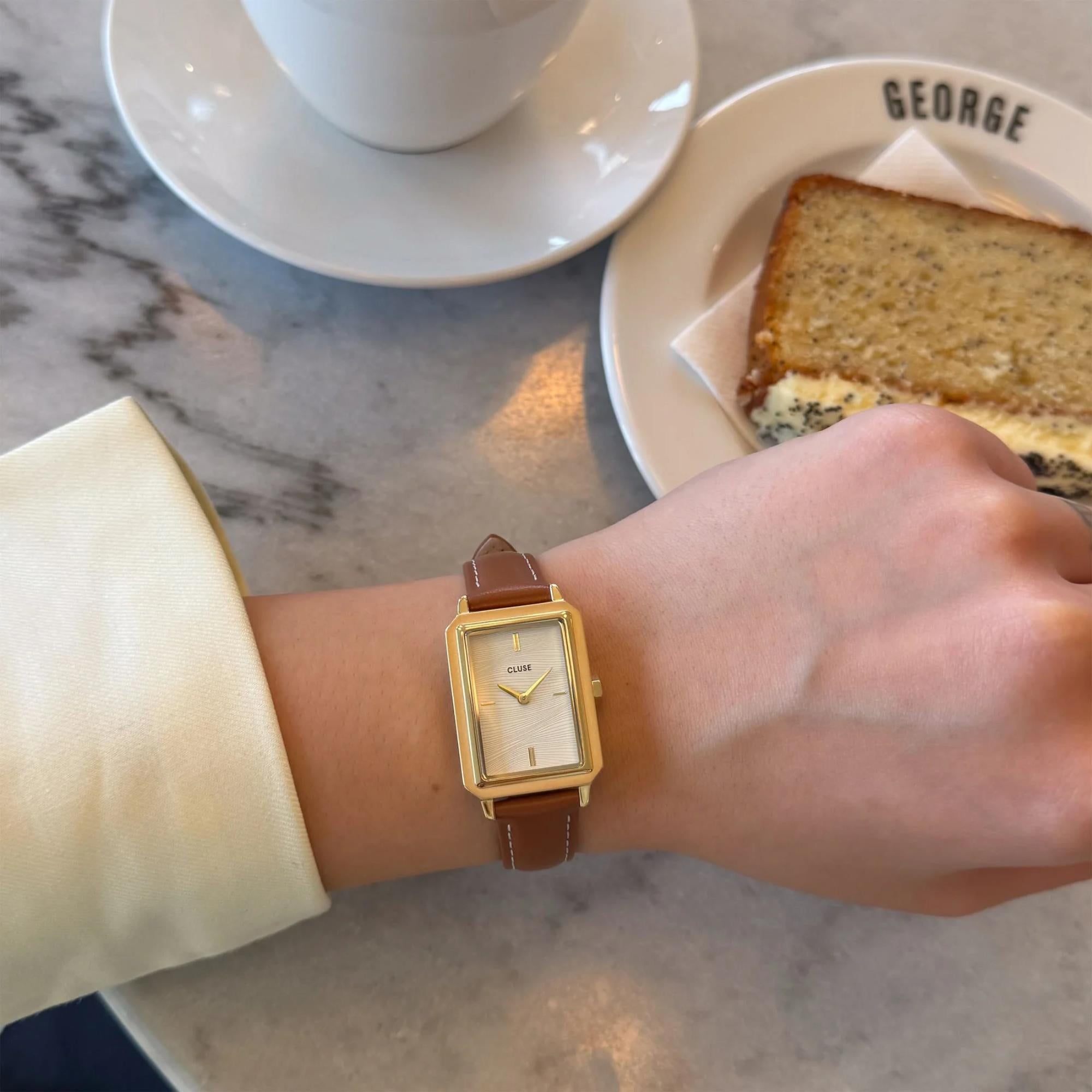 CLUSE Fluette Quartz White Dial Leather Strap Women's Watch CW11515
