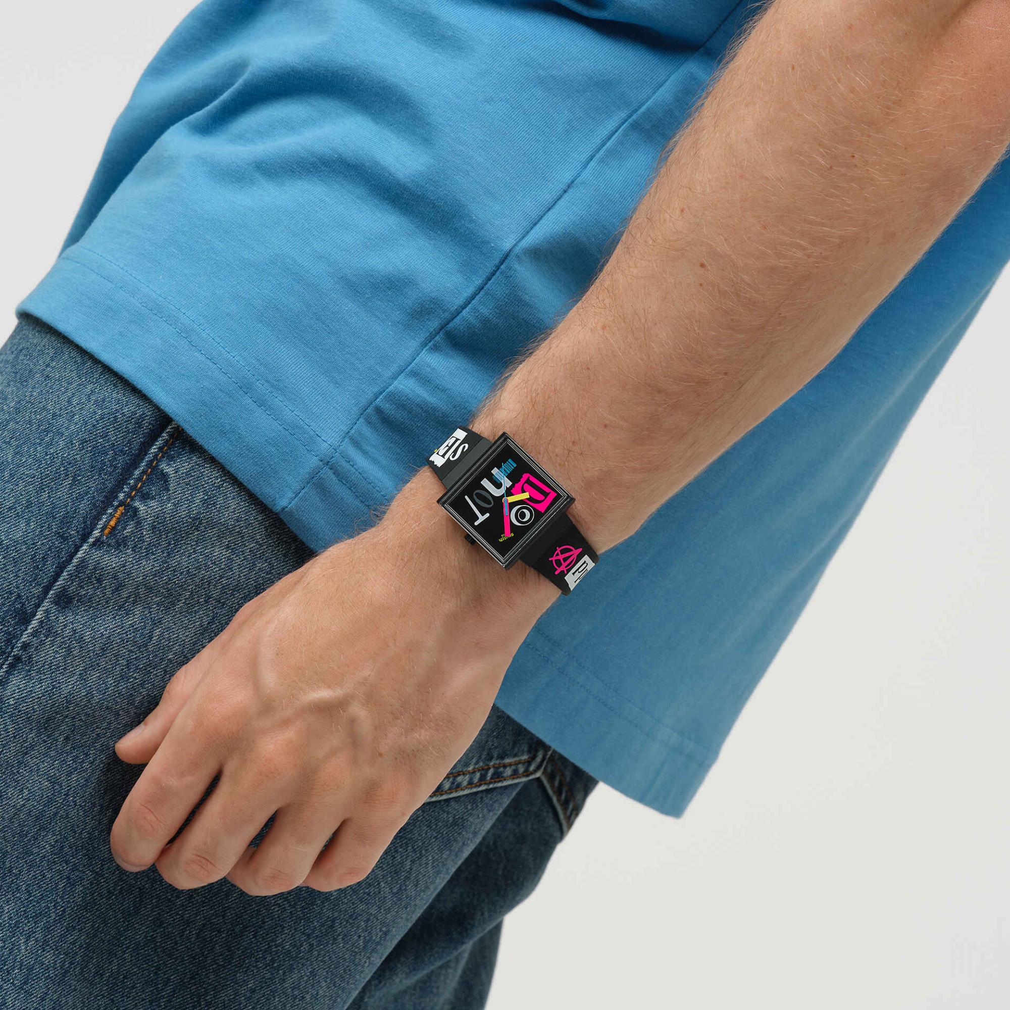Swatch No Rules Pierced Edge Black Dial Silicone Strap Unisex Casual Watch SO34B100