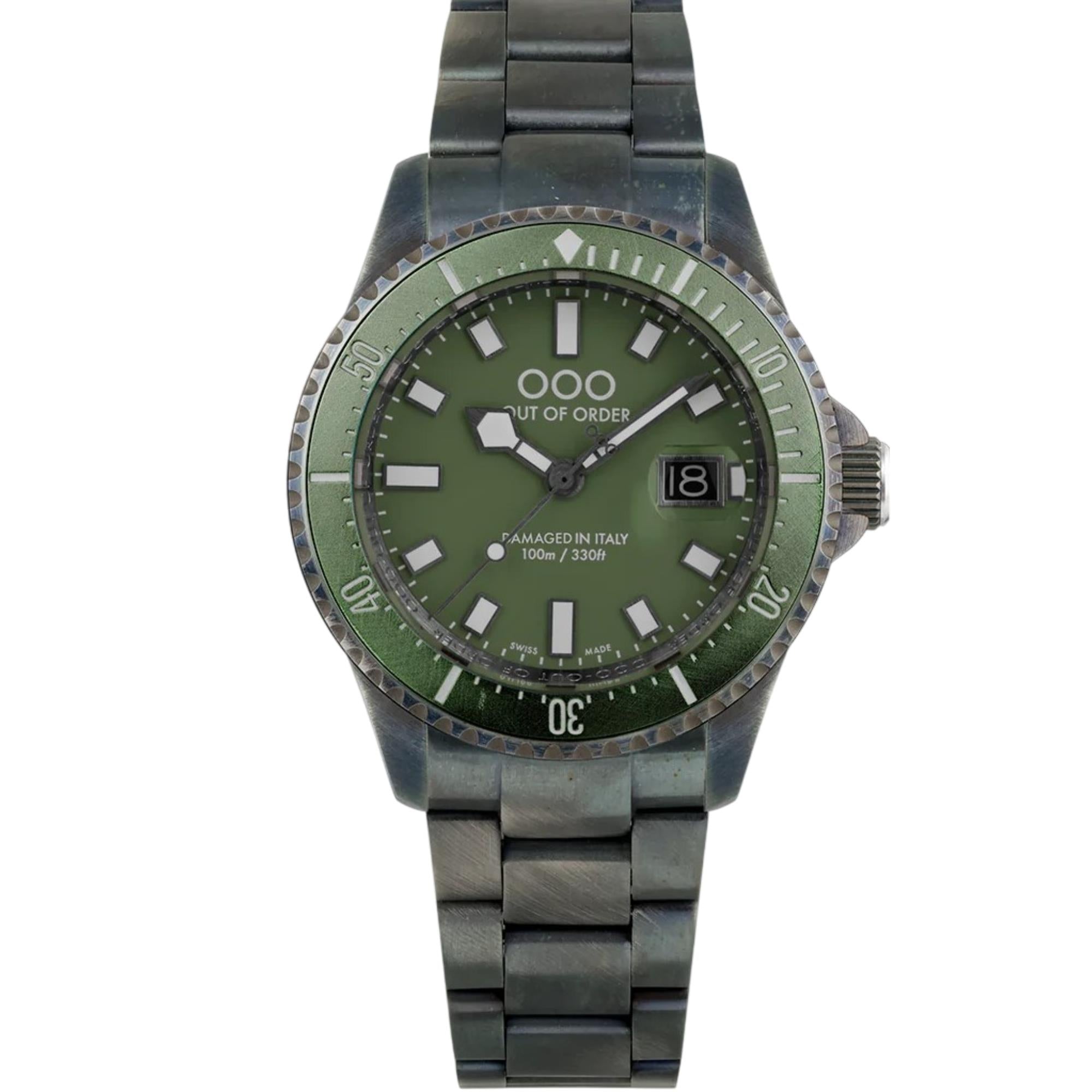 Out of Order Casanova Ultra Distressed Quartz Green Dial Steel Strap Men's Watch OOO.001-27.VE
