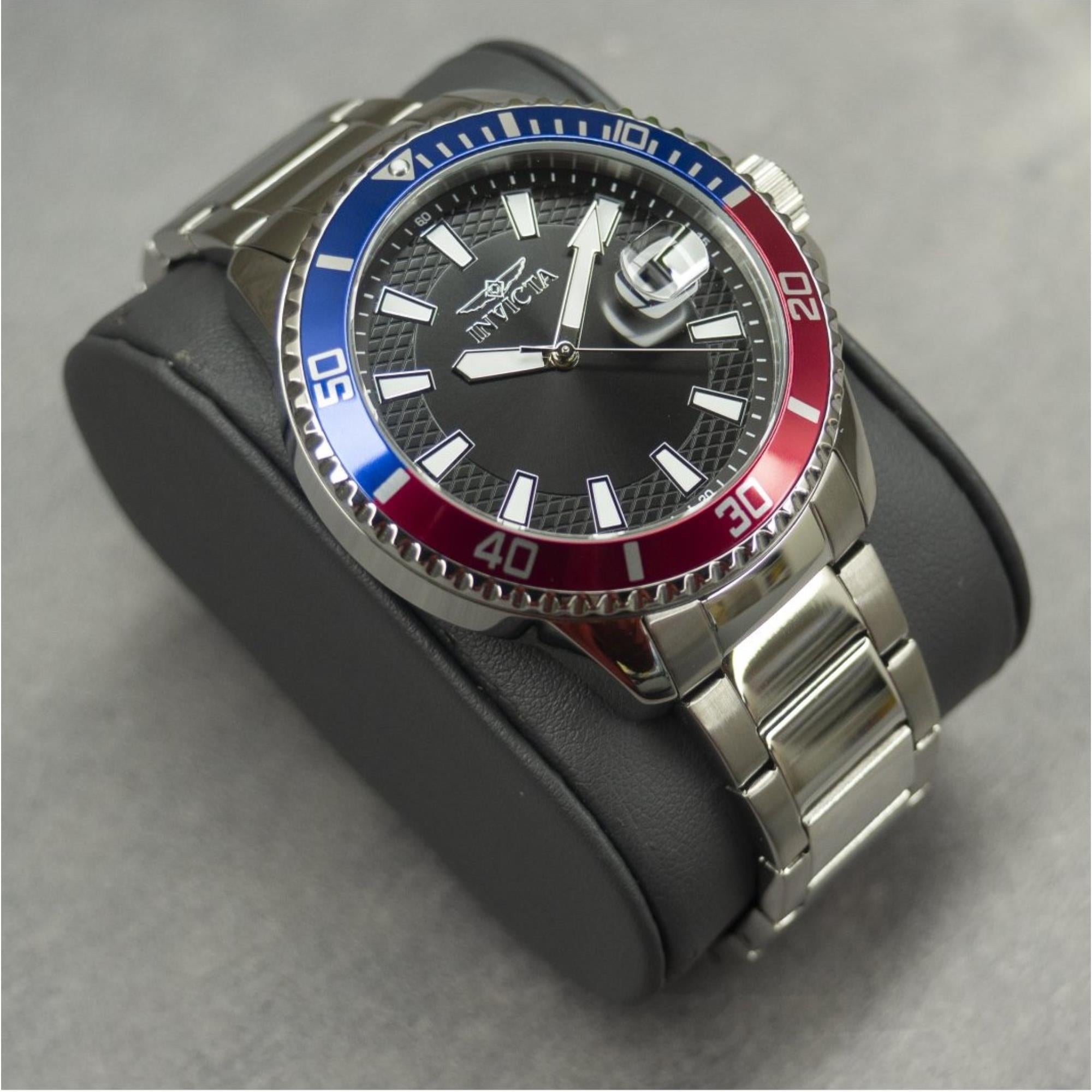 Invicta Pro Diver Quartz Black Dial Steel Strap Men's Watch 46316