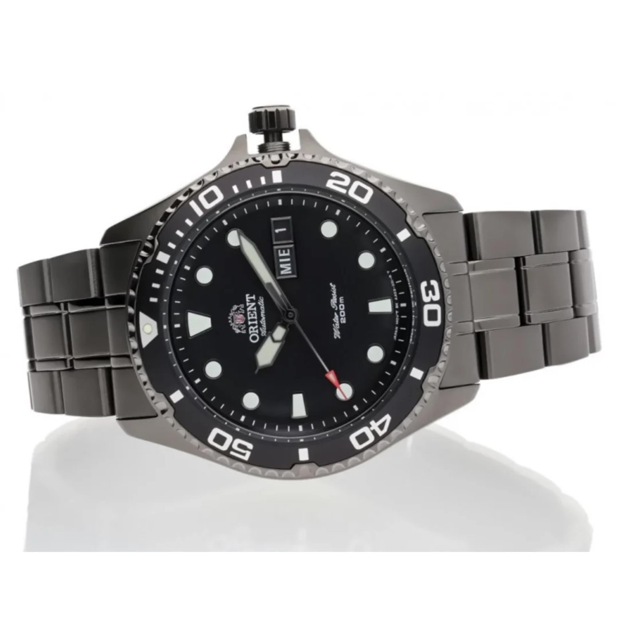 Orient Ray Raven II Automatic Black Dial Steel Strap Men's Dive Watch TAA02003B9