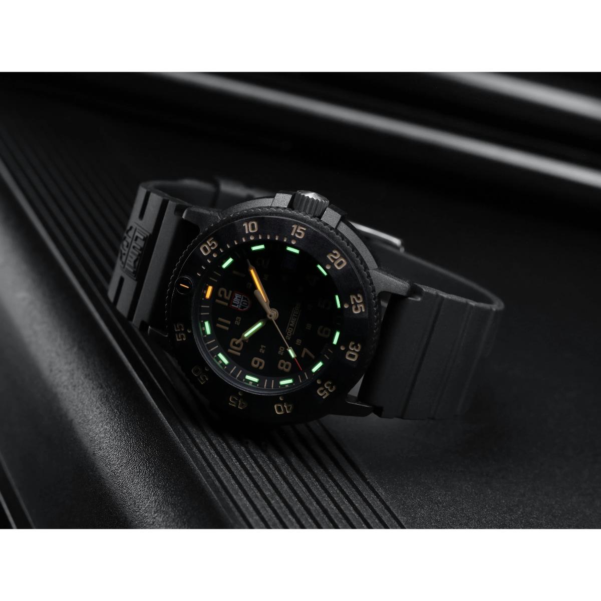 Luminox Original Navy Seal 3000 Series Black Dial Rubber Strap Men's Watch XS.3001.EVO.OR.S