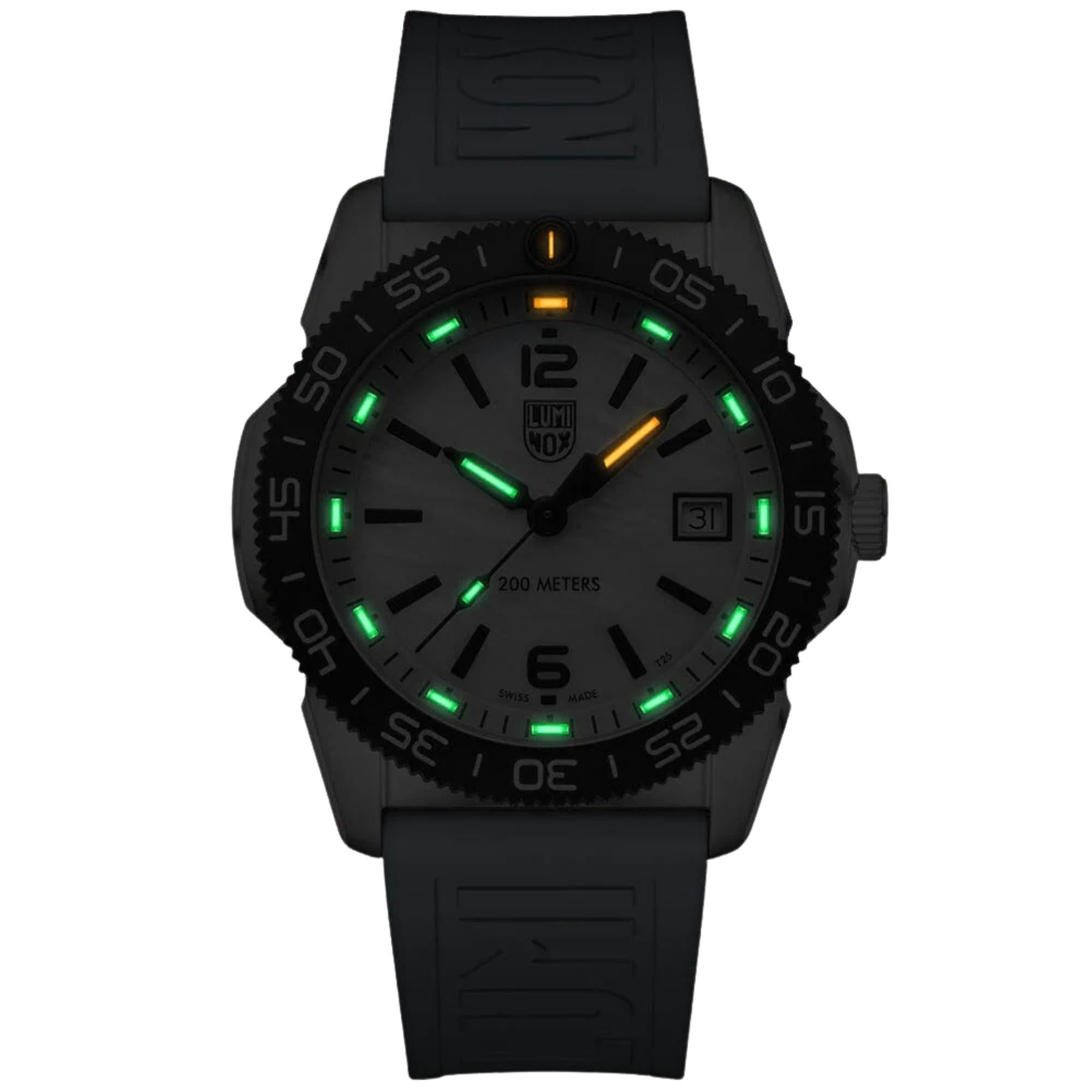 Luminox Pacific Diver Ripple Mother Of Pearl Dial Rubber Watch XS.3124M