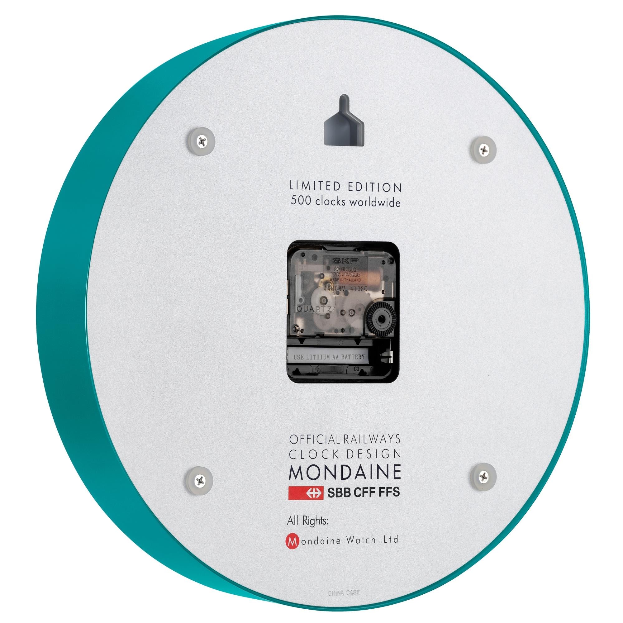 Mondaine 250 mm Quarzwanduhr mit weißem Zifferblatt Limited Edition A990.CLOCK.10SBD