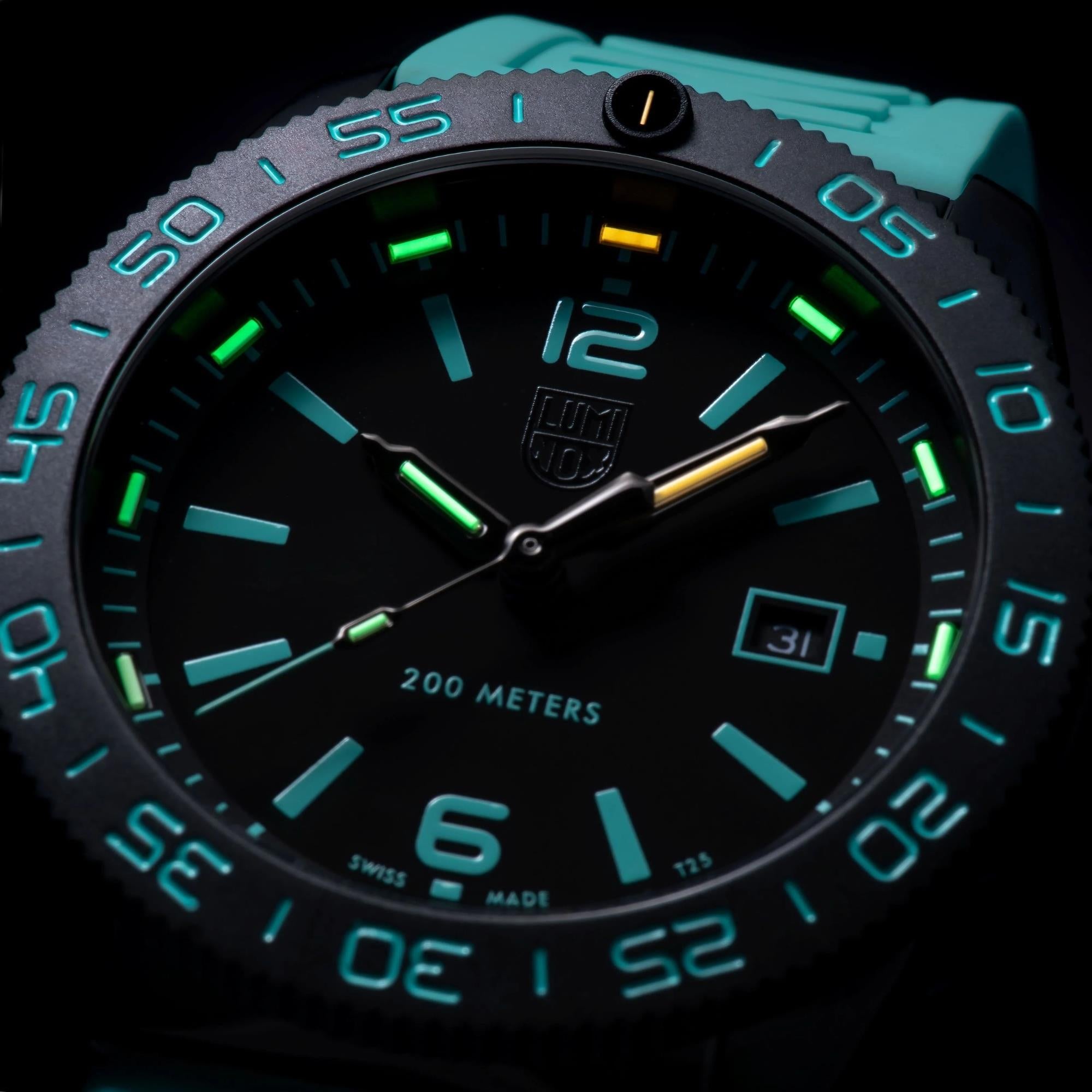Luminox Pacific Diver 44mm Limited Edition Black Dial Rubber Mens Quartz Watch XS.3124.N.SET