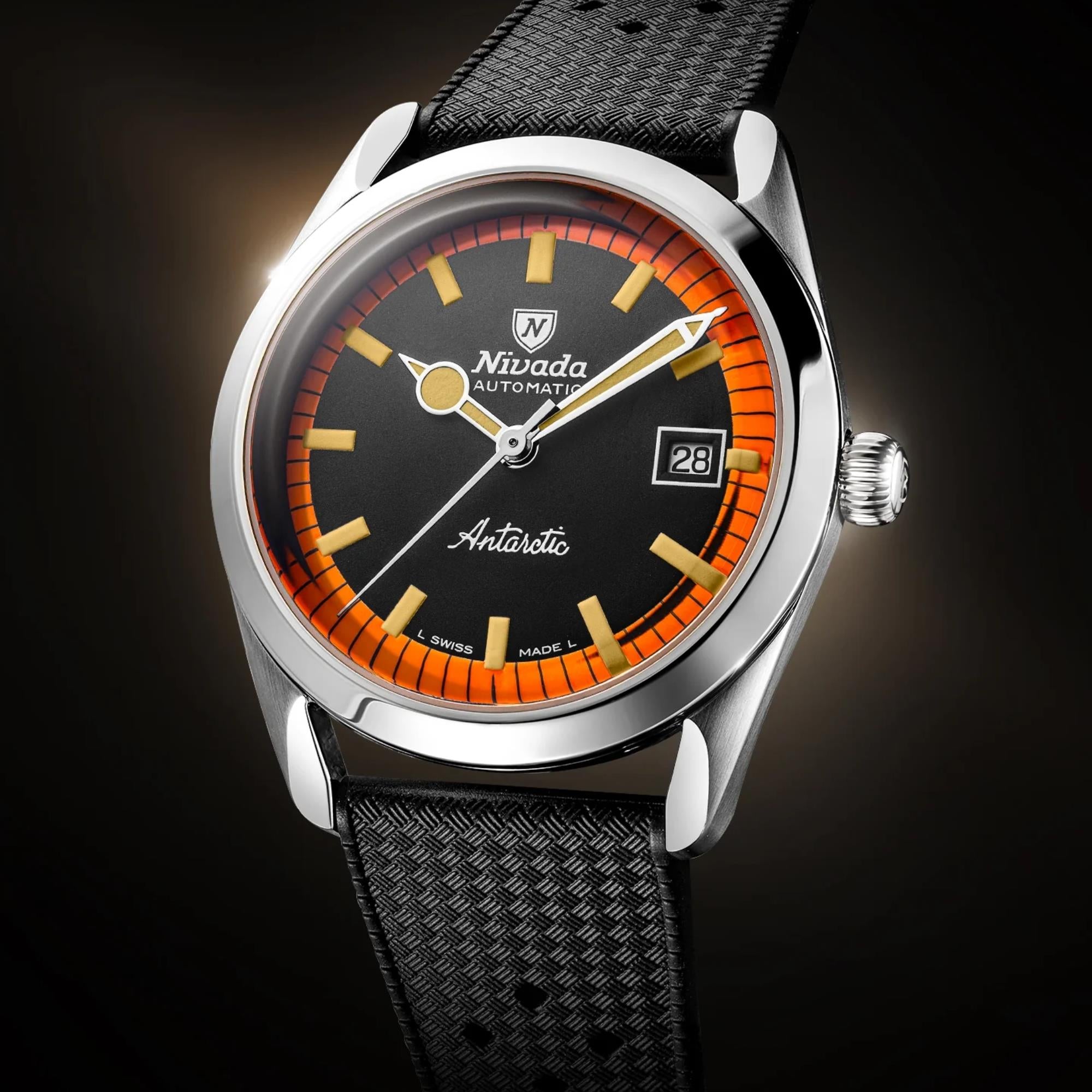 Nivada Grenchen Super Antarctic 38mm Black Dial Rubber Mens Automatic Watch 32056A01