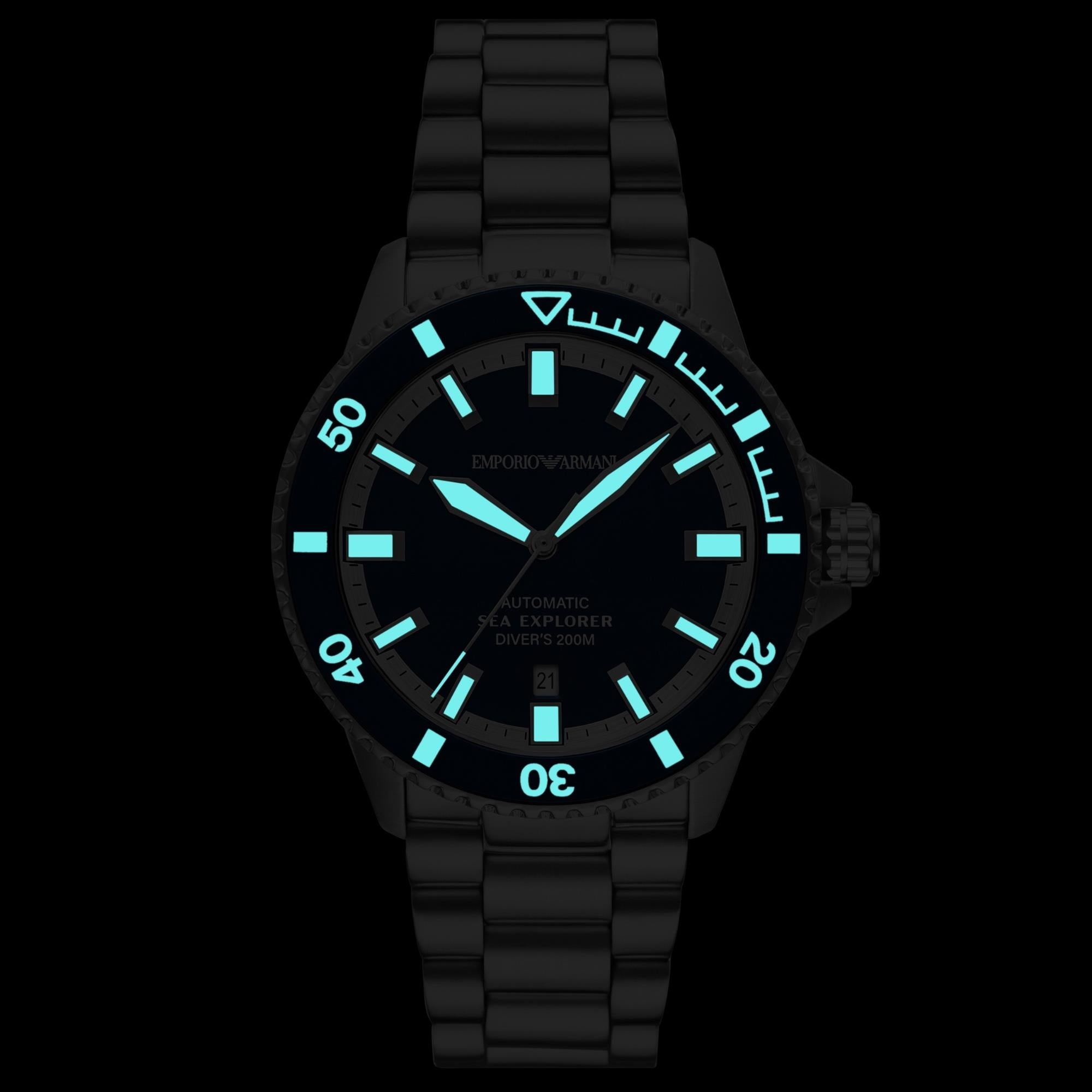 Emporio Armani Sea Explorer AR60087 luminous dial glow in the dark view
