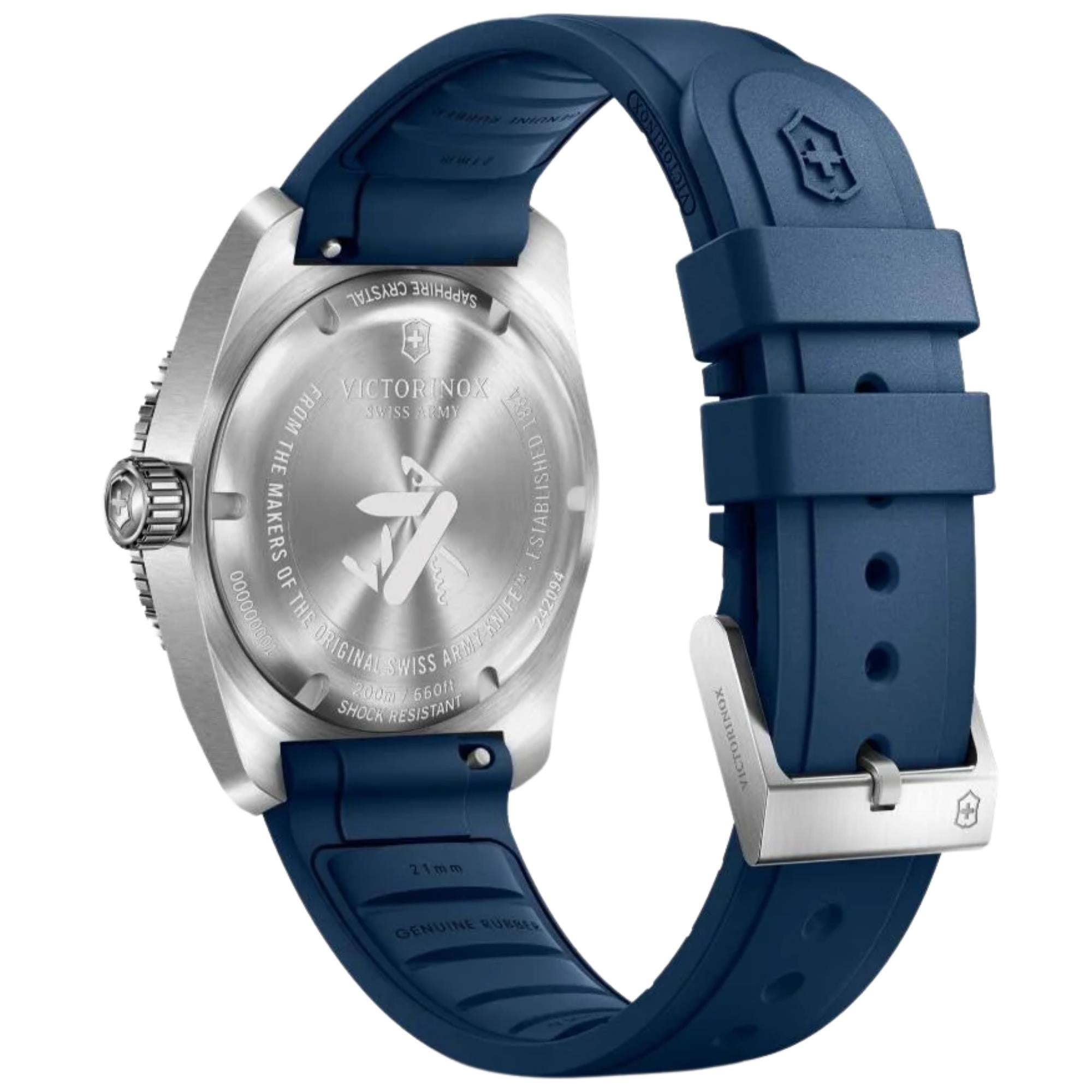 Victorinox Maverick 39mm Blue Dial Rubber Mens Quartz Watch 242094