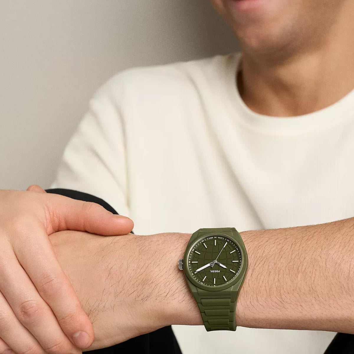 Fossil Everett 42mm Green Dial Silicone Mens Quartz Watch FS6178