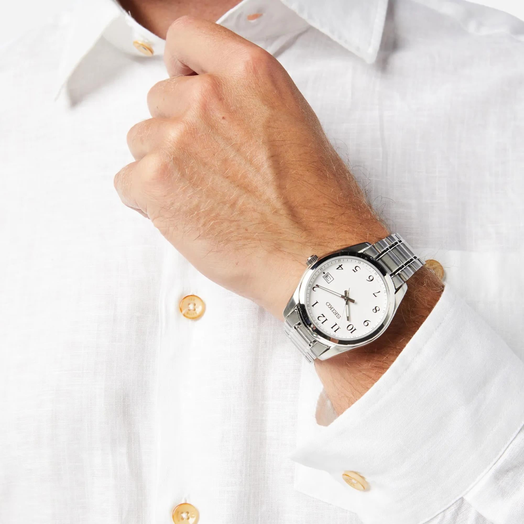 Seiko Essentials 40mm White Dial Steel Mens Quartz Watch SUR459P1