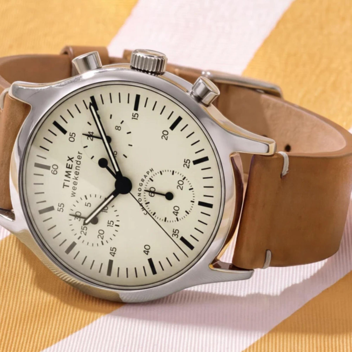 Timex Weekender New England 40mm Chronograph Cream Dial Leather Mens Quartz Watch TW2Y85000