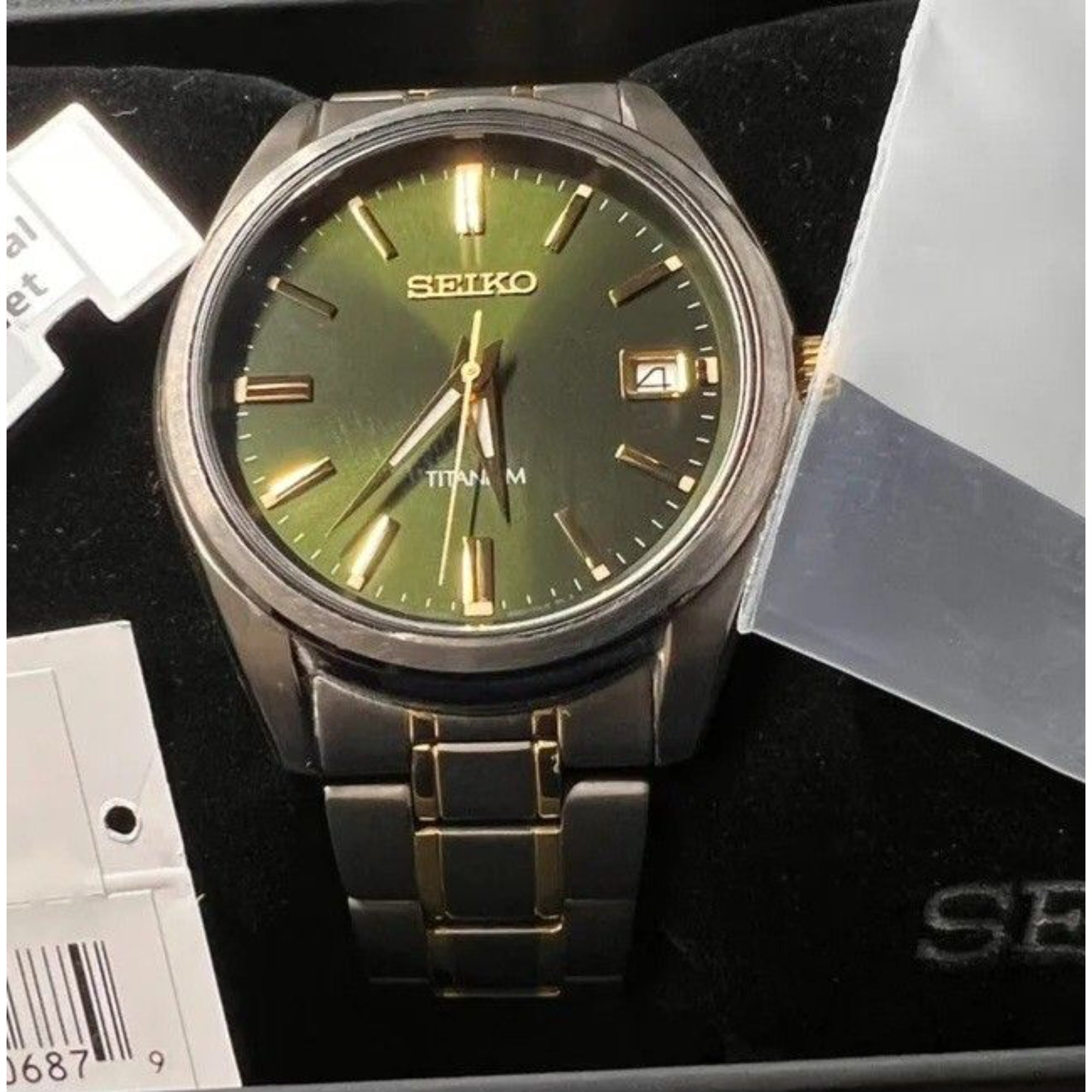 Seiko Conceptual Titanium Green Dial Two-Tone Titanium Strap Men's Watch SUR377P1