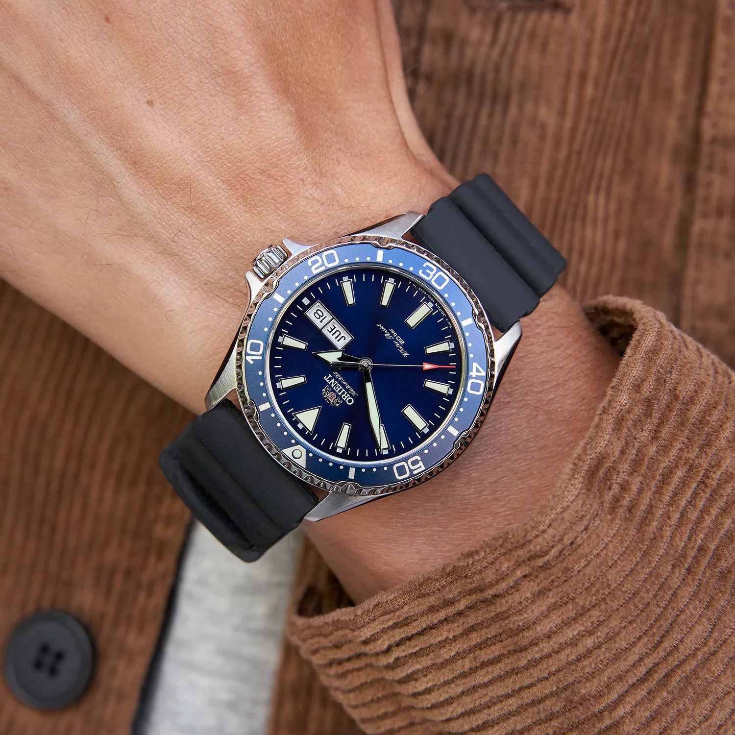 Orient Mako III Automatic Blue Dial Black Silicone Strap Men’s Watch RA-AA0006L19B