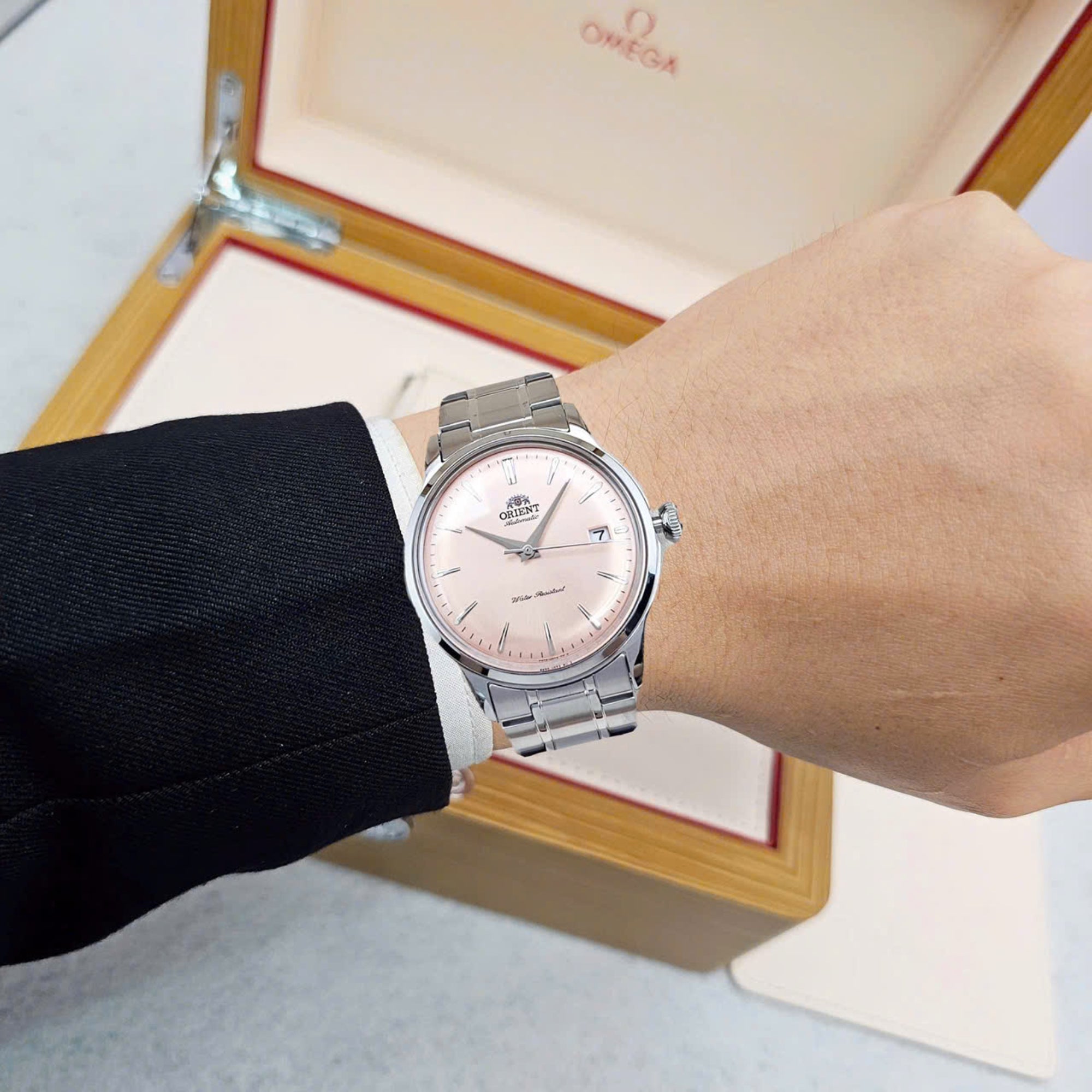 Orient Bambino Classic Vintage Style Pink Dial Steel Strap Unisex Men's Dress Watch RA-AC0M11Y30B