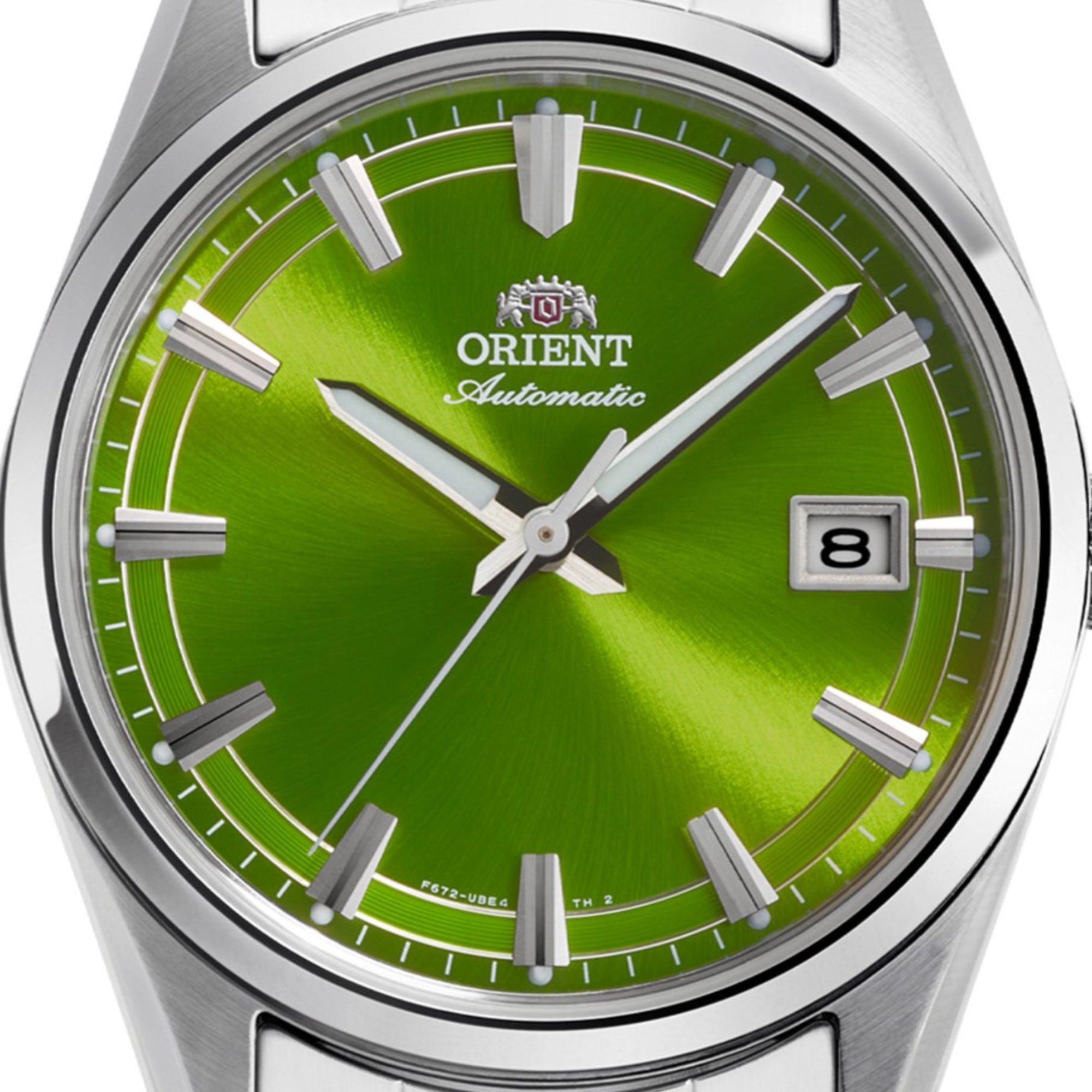Orient Stretto RA-AC0R05E30B green sunburst dial with date display close-up