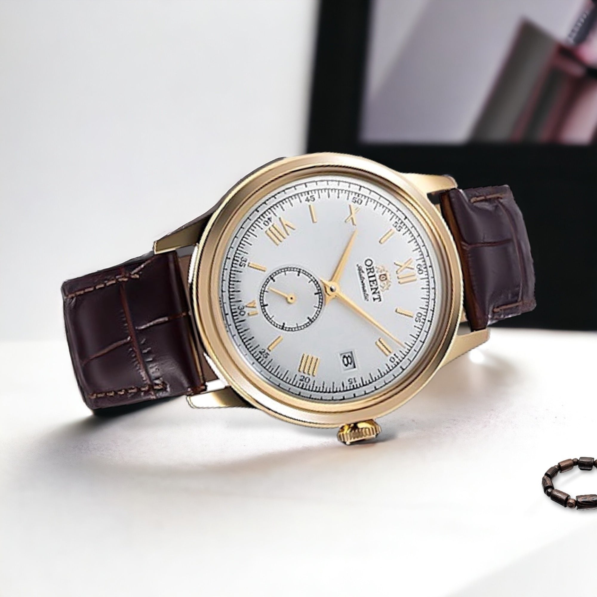 Orient Bambino Classic Vintage Style Small Seconds White Dial Men’s Dress Watch RA-AP0106S30B