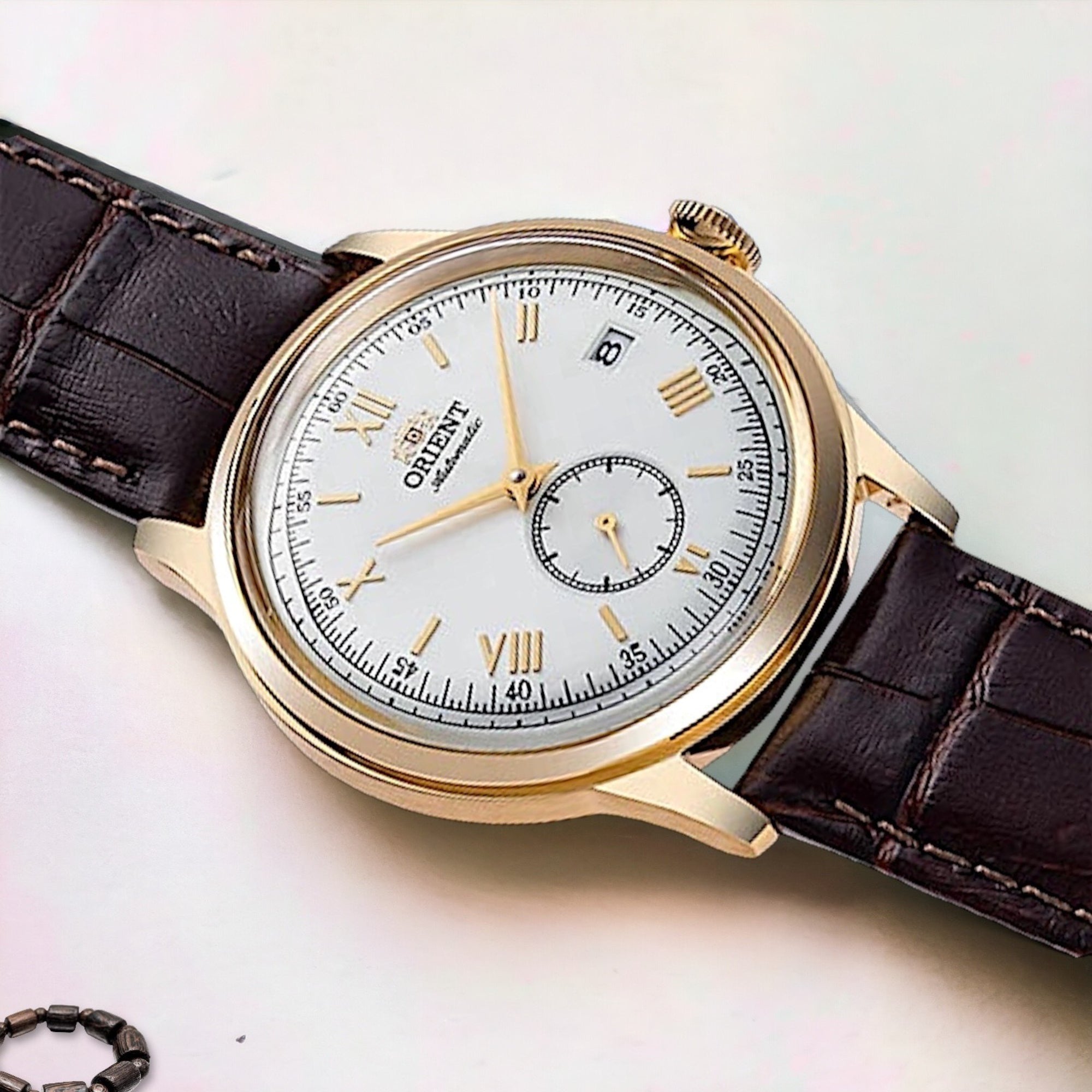Orient Bambino Classic Vintage Style Small Seconds White Dial Men’s Dress Watch RA-AP0106S30B
