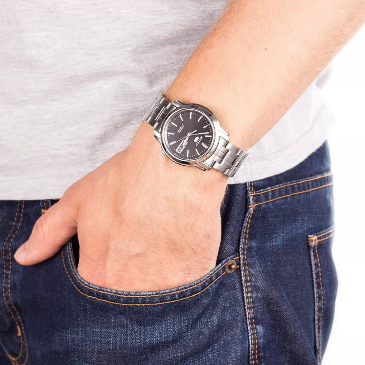 Seiko 5 Automatic Black Dial Steel Strap Men's Watch SNKK71K1