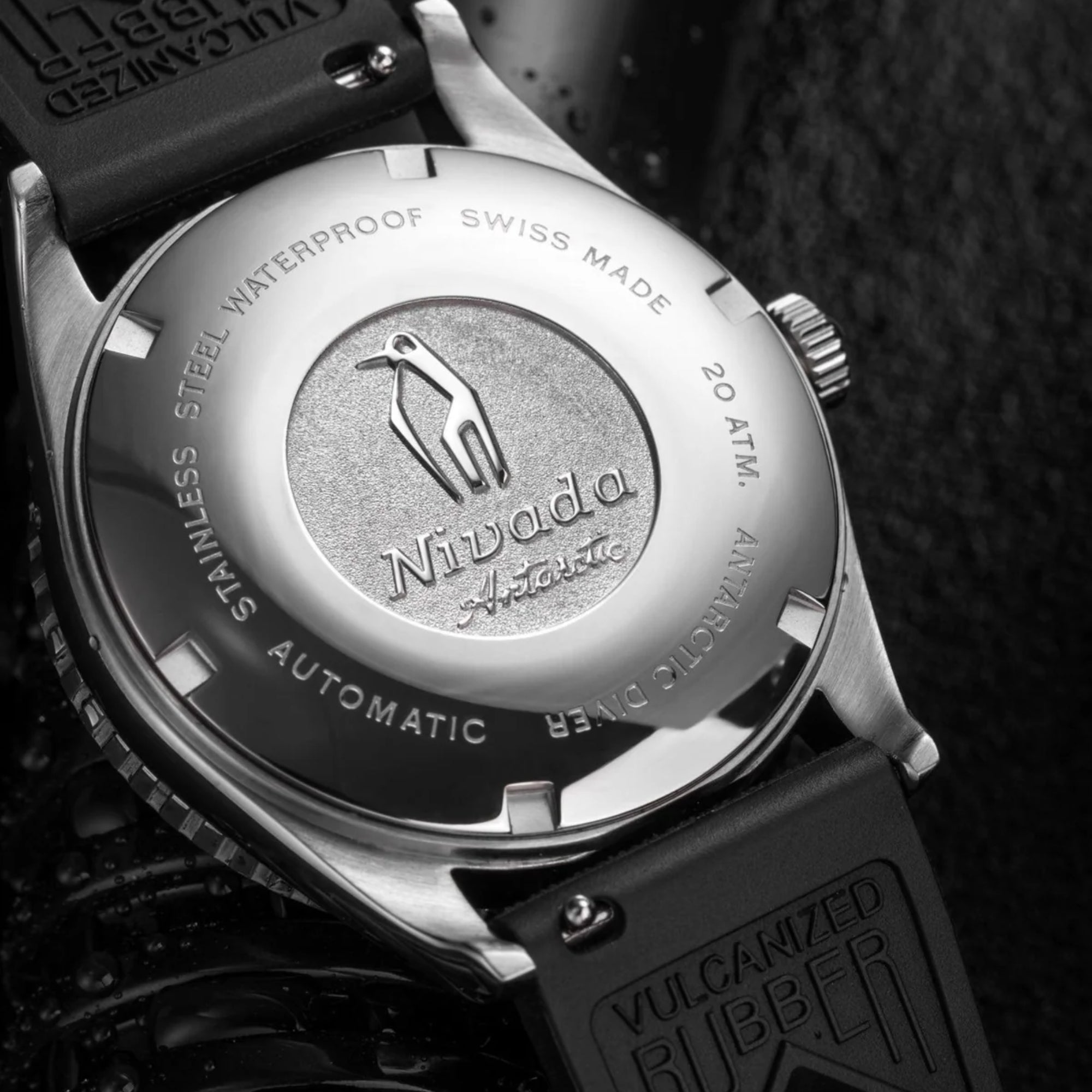 Nivada Grenchen Antarctic Diver 38mm Black Matte Crosshair Dial Rubber Mens Automatic Watch 32038A01