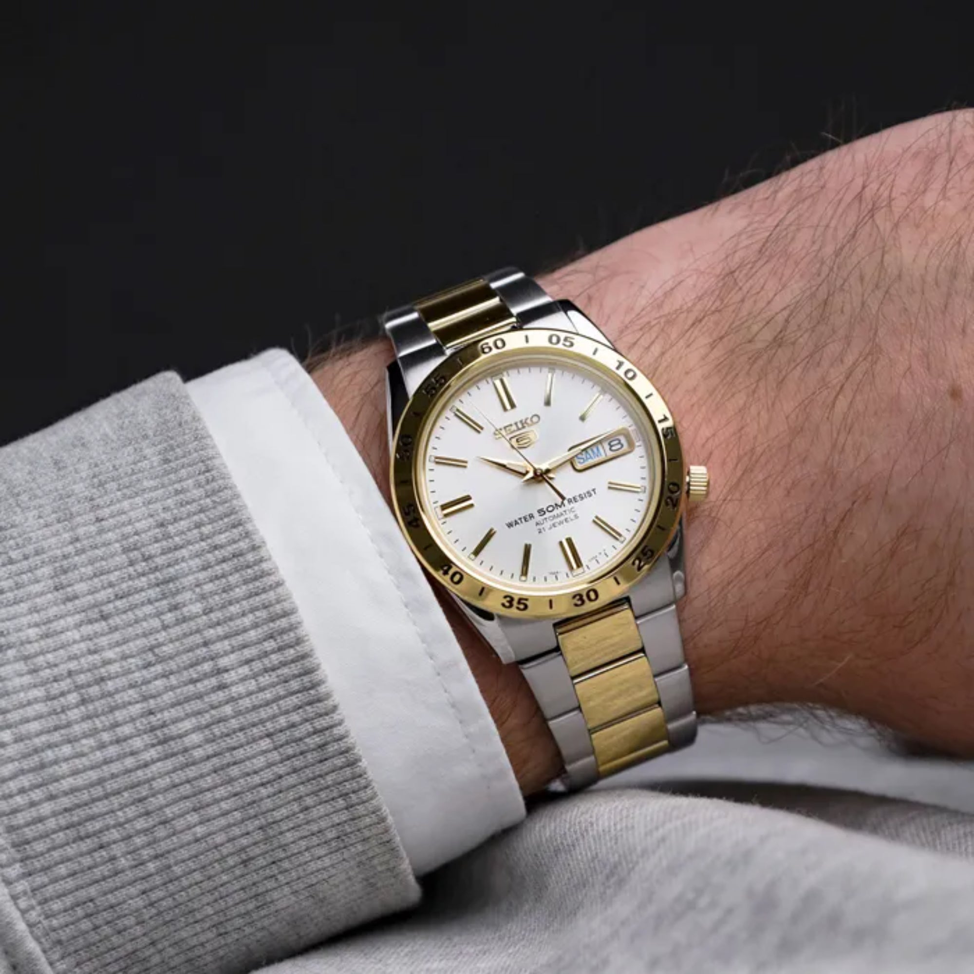 Seiko 5 Automatic White Dial Two Tone Gold/Silver Stainless Steel Men's Watch SNKE04K1