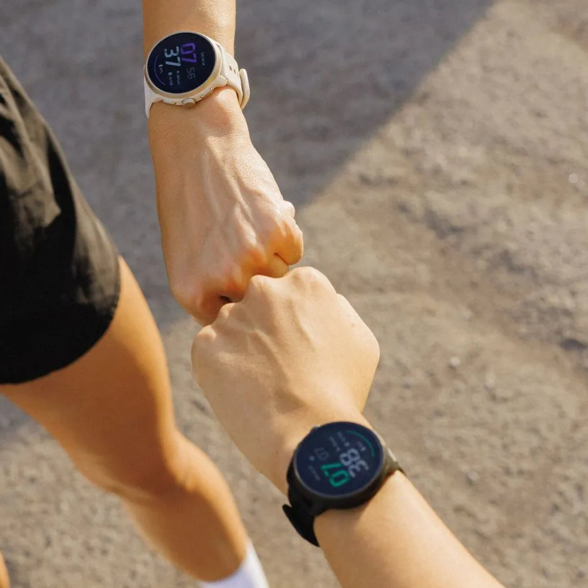 Suunto Run 2 46.5mm 64GB AMOLED Digital All Black Silicone Smart Fitness Watch SS051639000