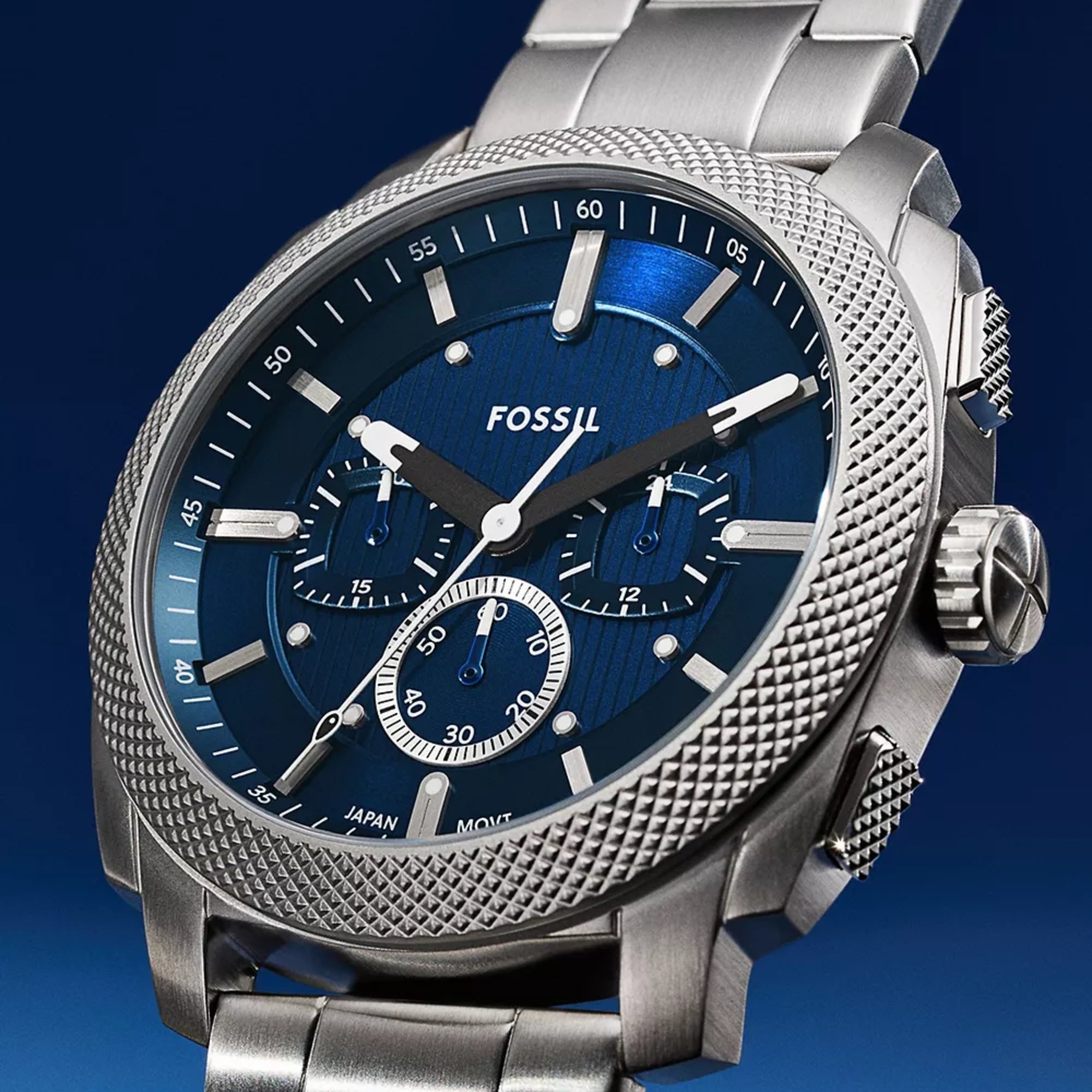 Fossil Machine FS6096 textured knurled bezel and blue dial close up