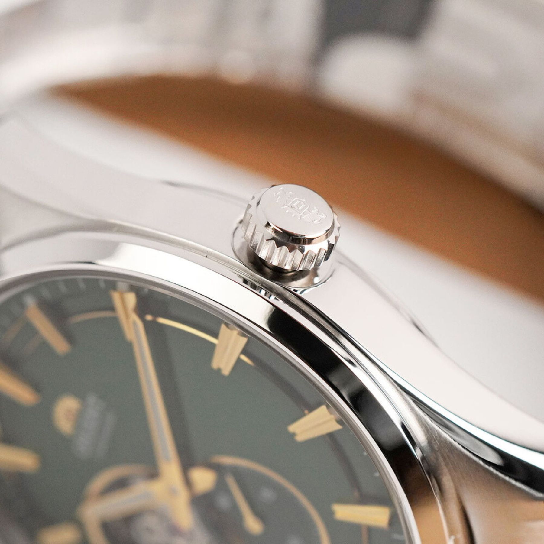 Orient Semi Skeleton Contemporary Green Dial Men’s Watch RA-AR0008E30B