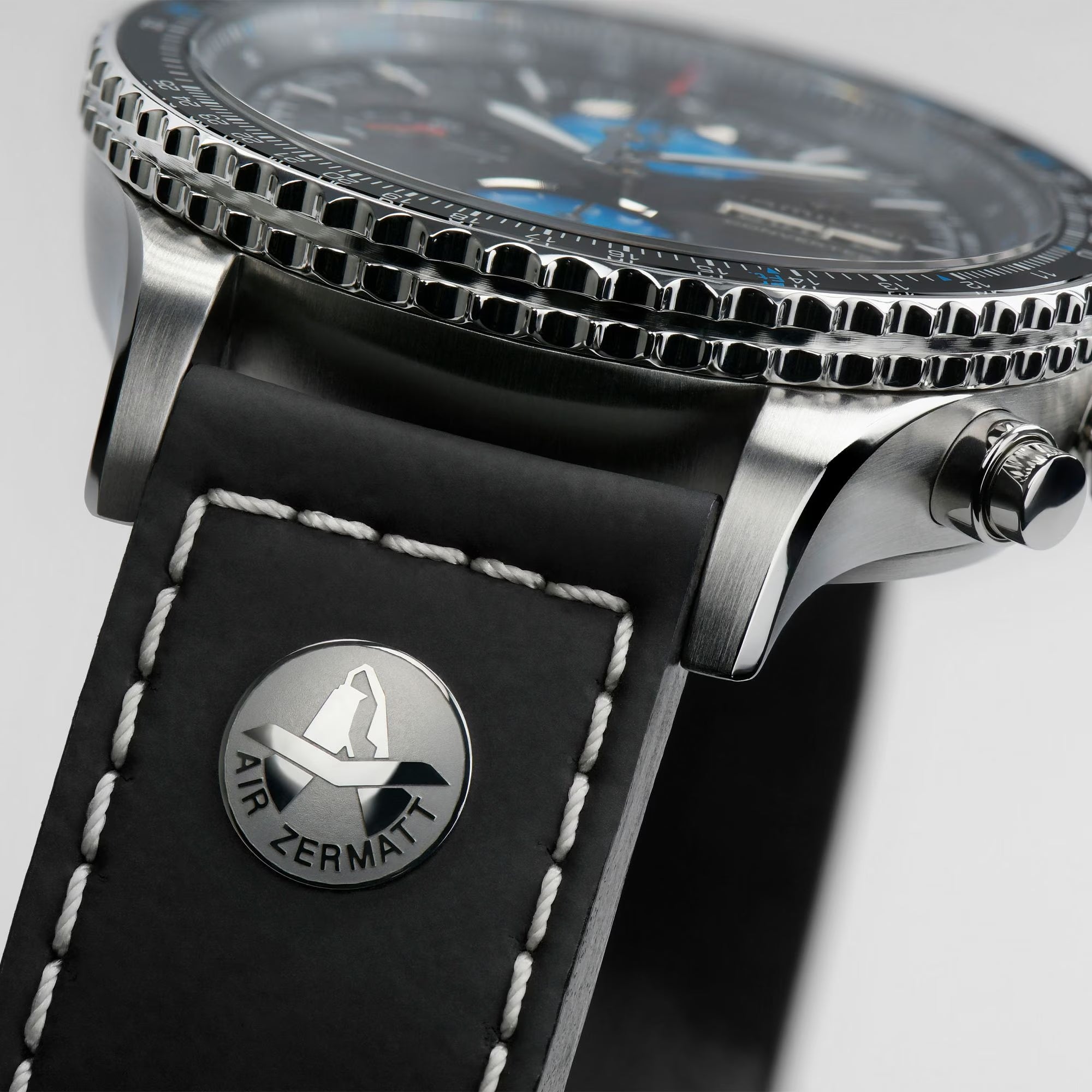 Hamilton Khaki Aviation 44mm Converter Air Zermatt Limited Edition Black Dial Leather Mens Automatic Watch H76706730