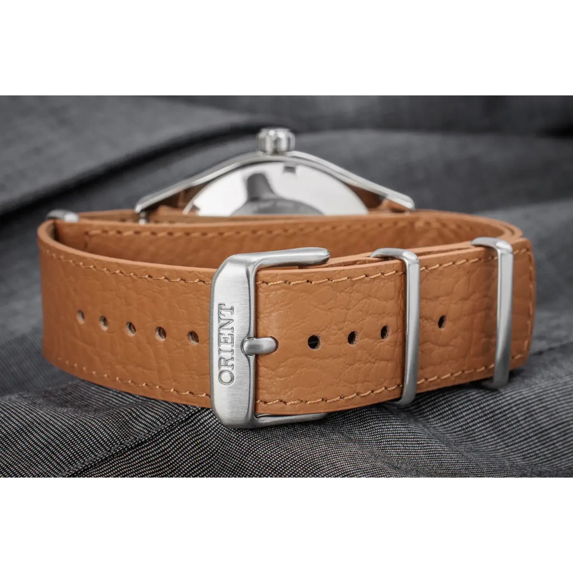 Orient Mako Automatic Apricot Dial Leather Strap Unisex Dive Watch RA-AC0Q05P30B