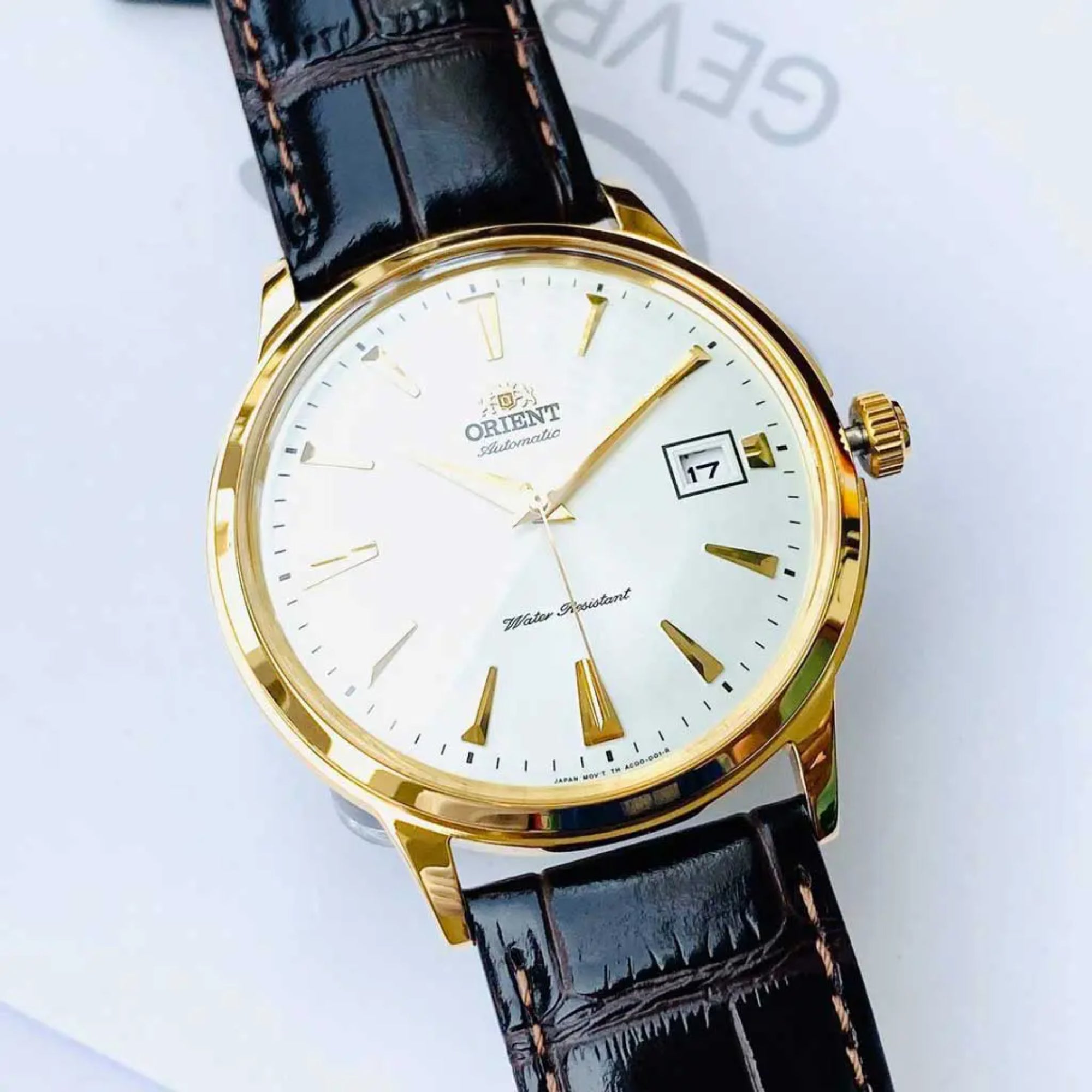 Orient Bambino Classic Vintage Style Automatic White Dial Leather Strap Men's Dress Watch TAC00003W0